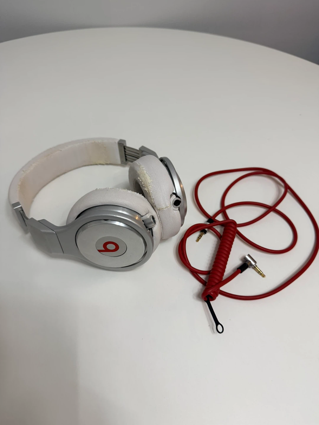 Beats PRO Studio Headphones - White - photo 2