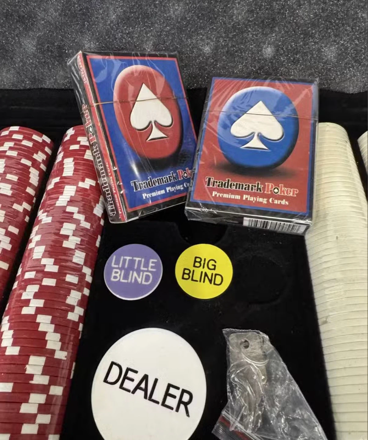 Trademark Poker 500 Chip Poker Set with Aluminum Case - photo 3