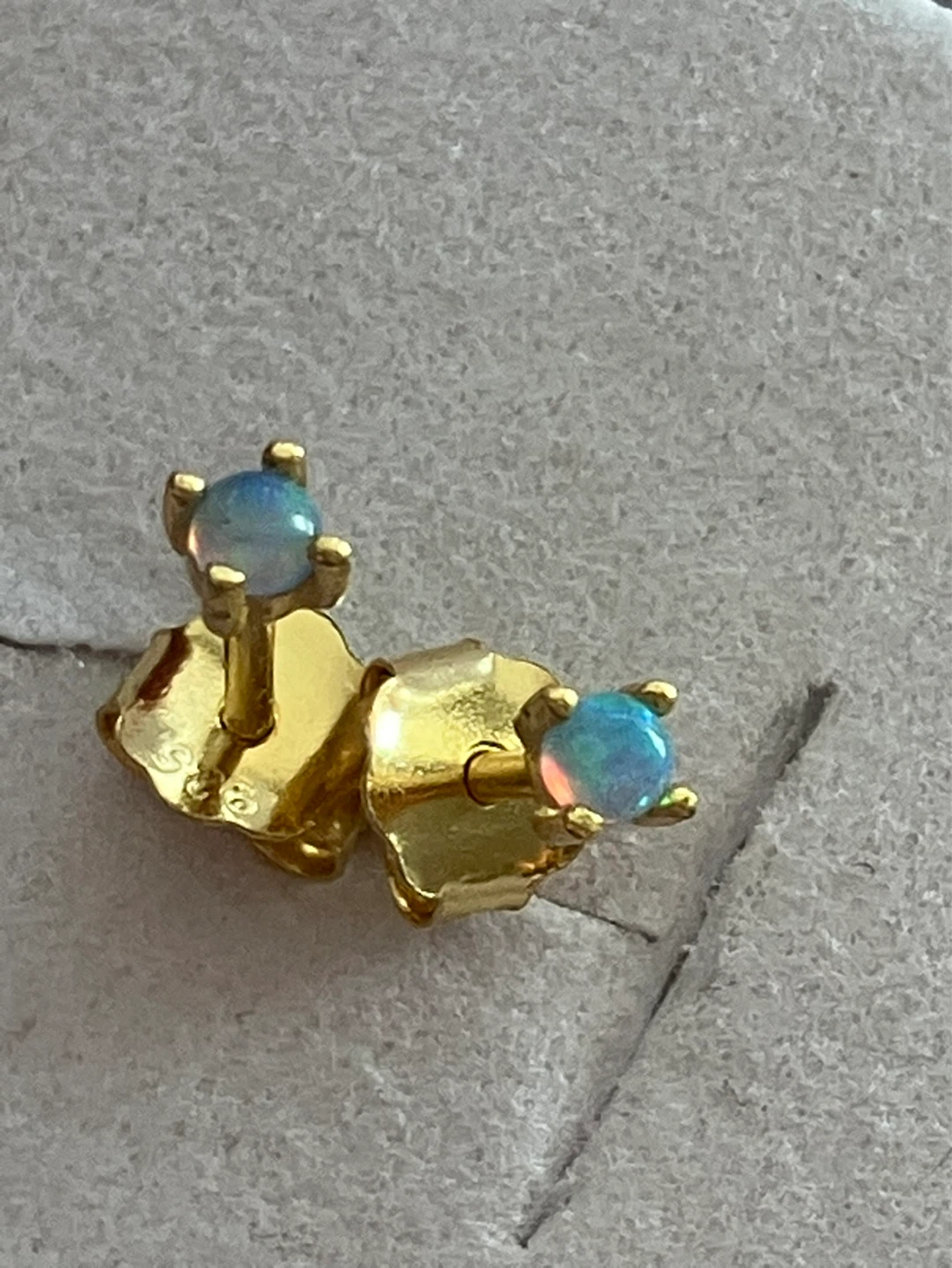 925 Sterling silver Gold plated Opal Stud Earrings - photo 2