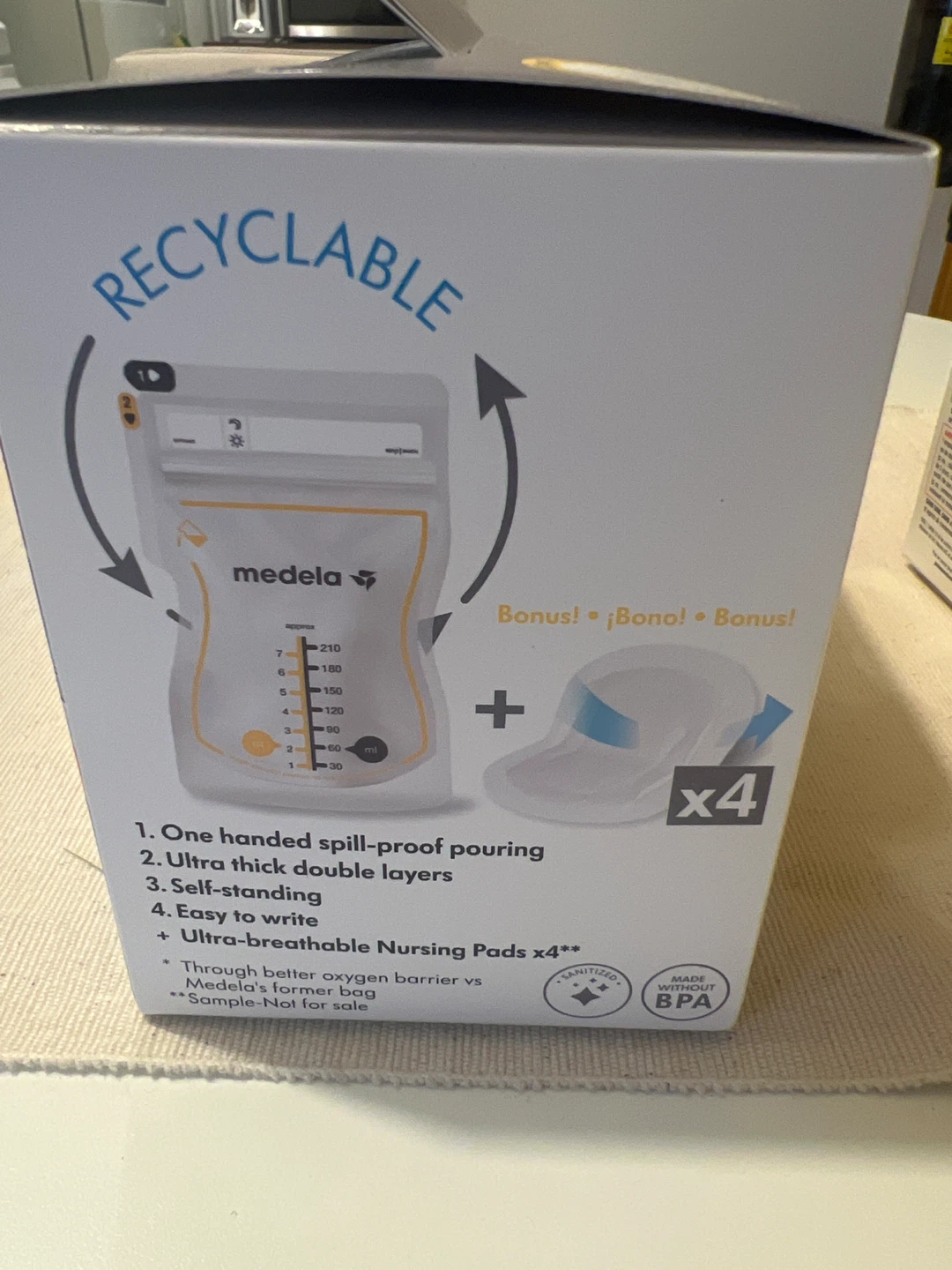 Medela Easy Pour Breast Milk Storage Bags, 210ml/7oz, 100 Count - photo 3