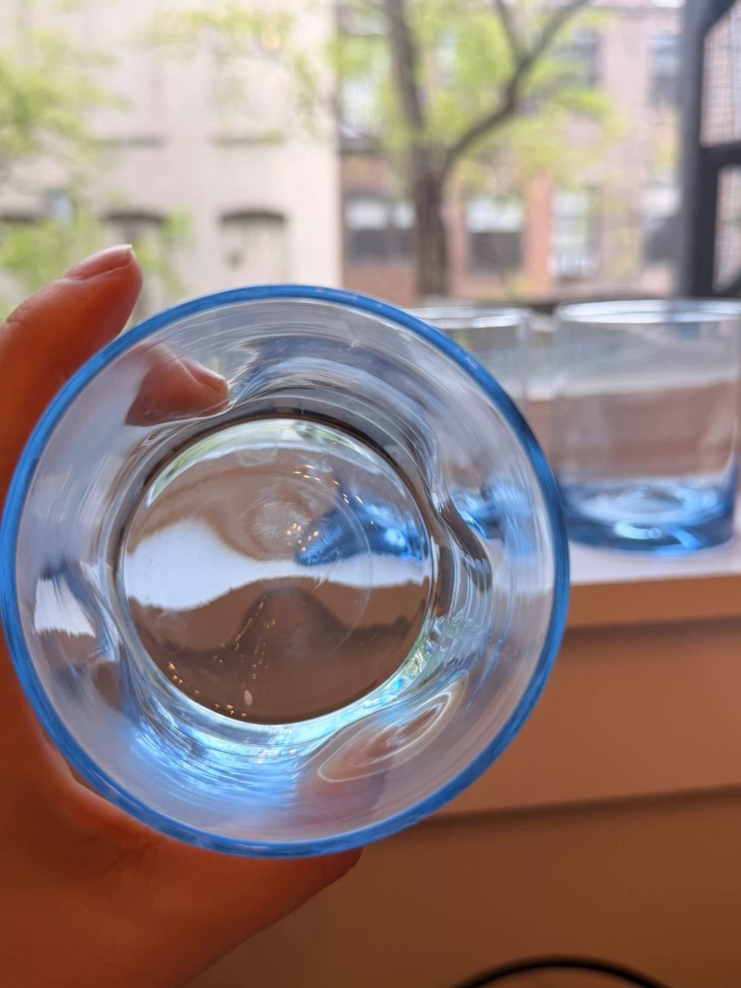 Set of 3 Blue Tinted Drinking Glasses - photo 3