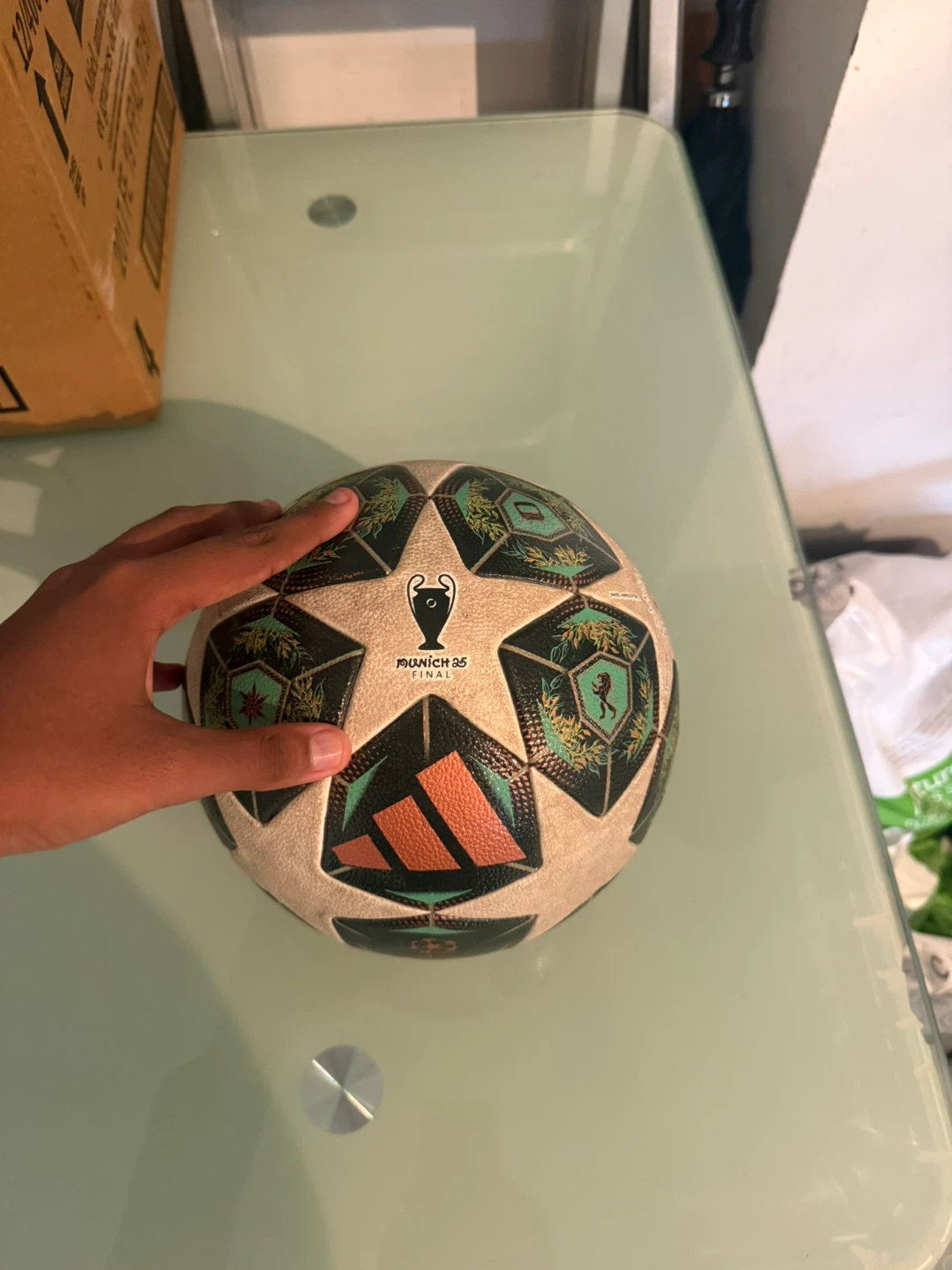 Adidas Champions League Final Munich '97 Soccer Ball - photo 3