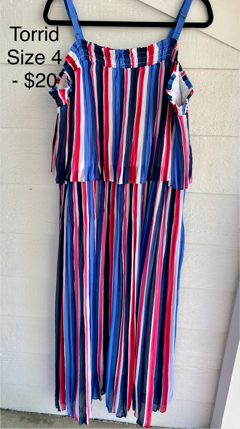 Torrid Maxi Dress Size 4