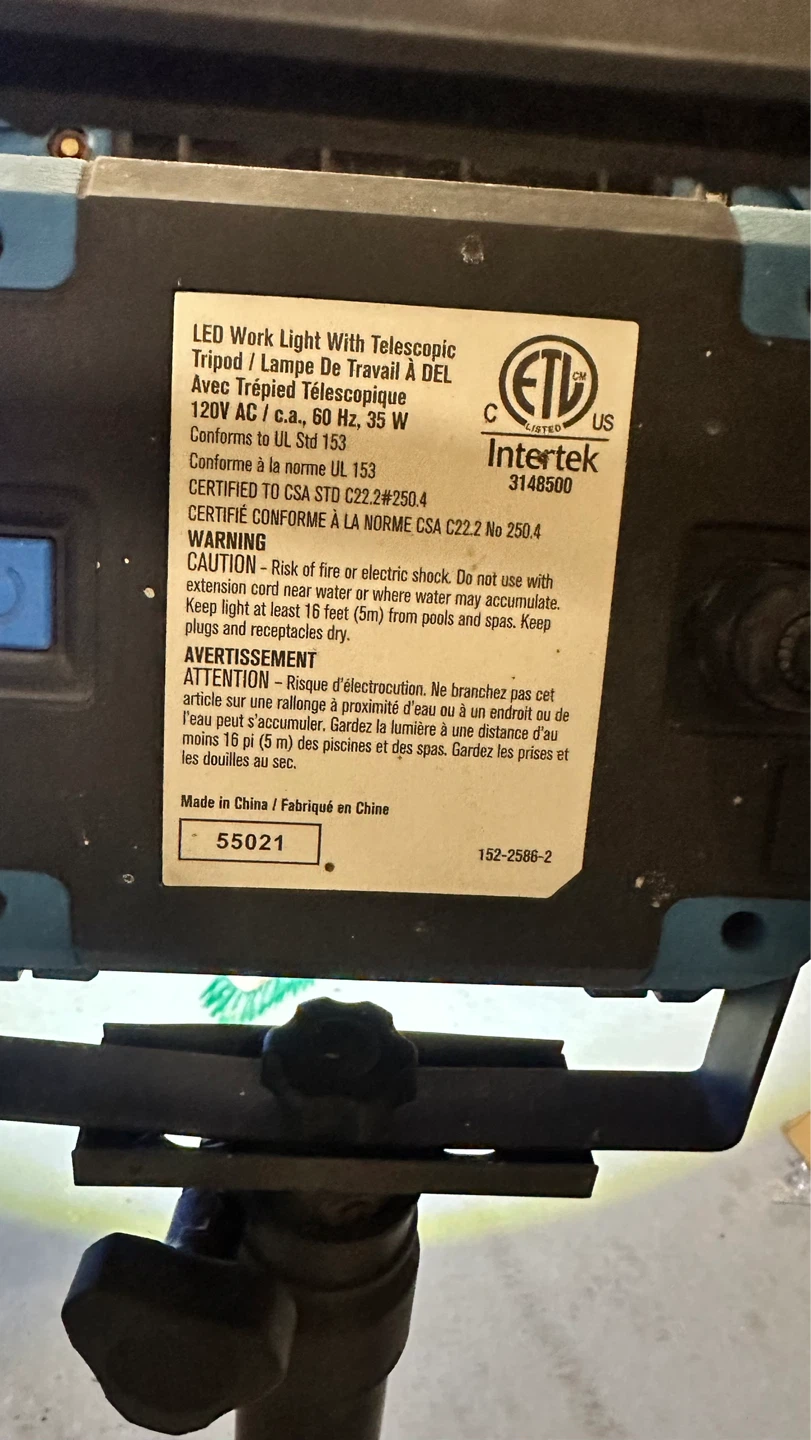 LED Work Light With Telescopic Tripod - photo 3