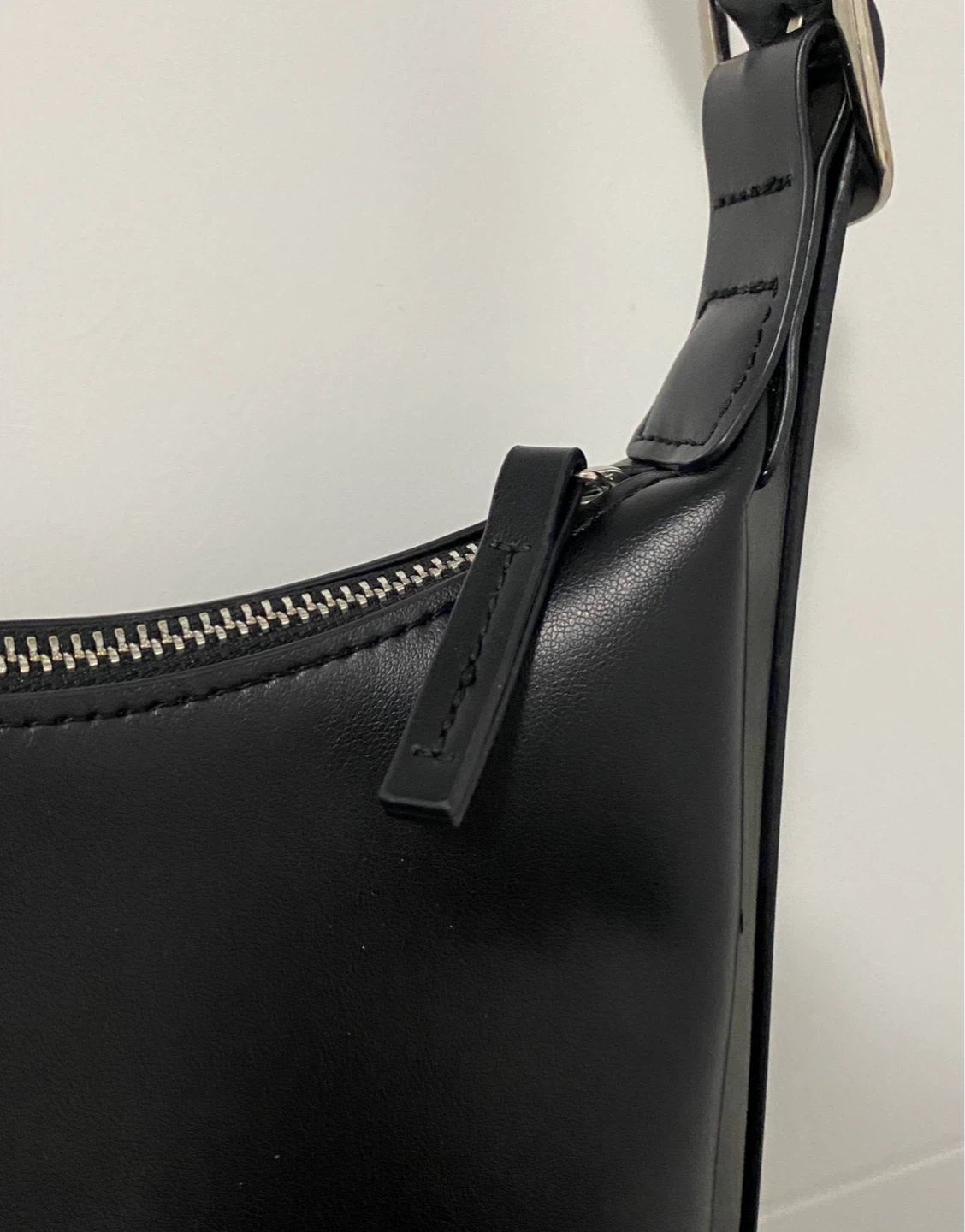 UNIQLO Shoulder Bag - photo 2