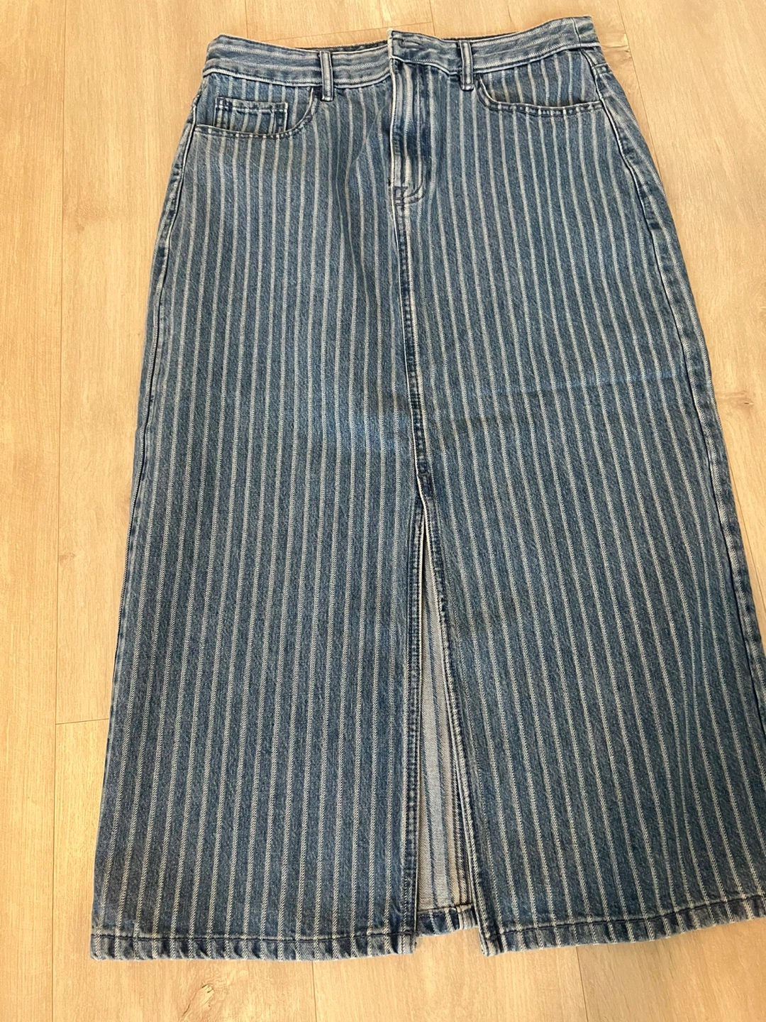 RW & CO. Striped Denim Midi Skirt - Size M