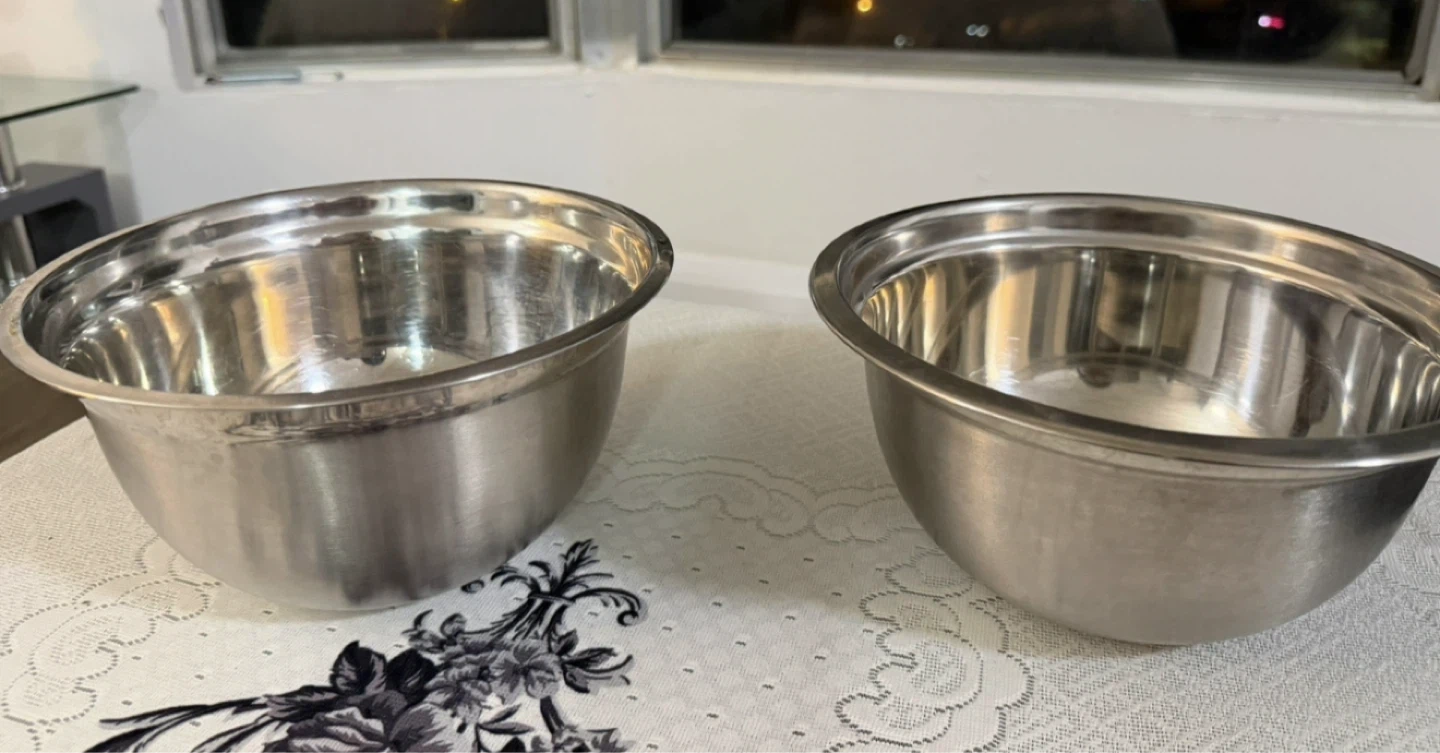 Set of 2 Stainless Steel Mixing Bowls