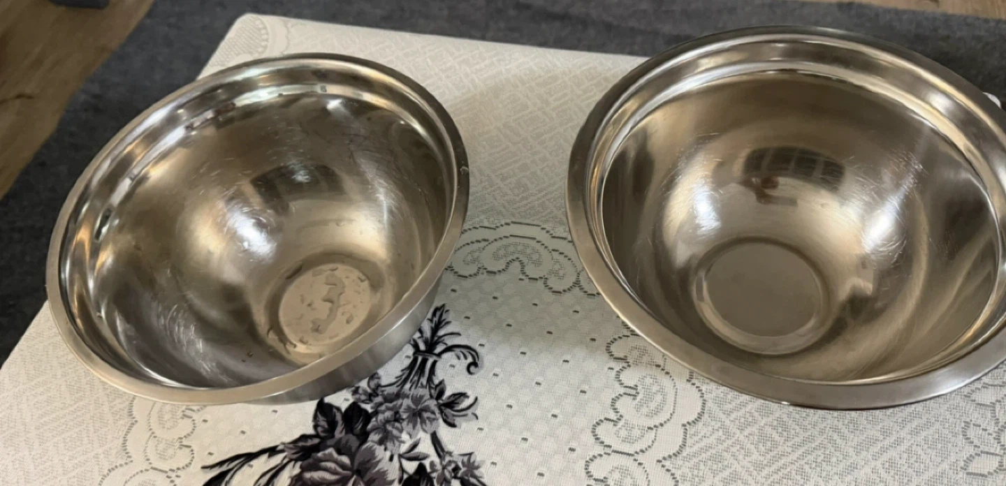 Set of 2 Stainless Steel Mixing Bowls - photo 2