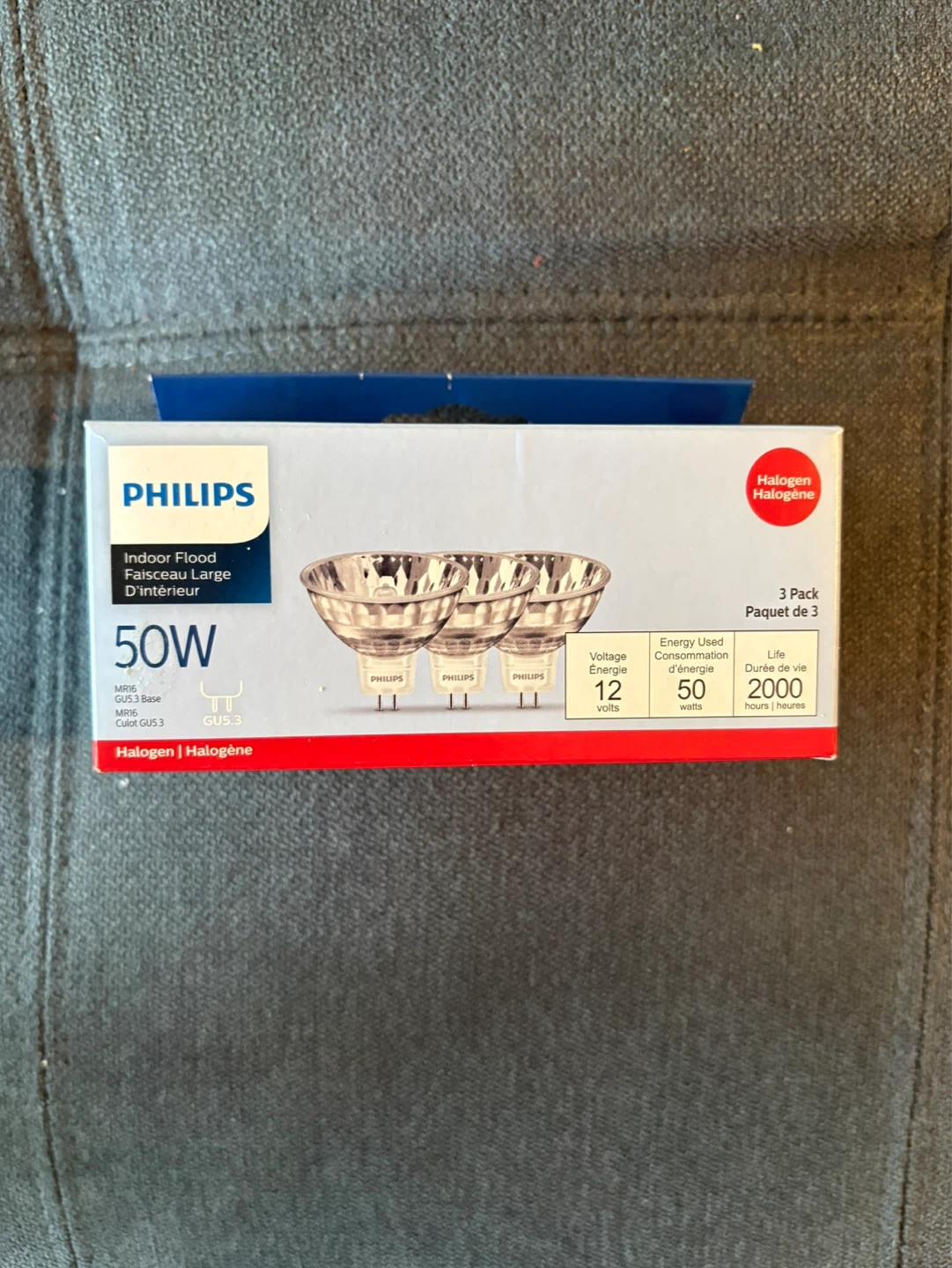 2 50W flood light bulbs