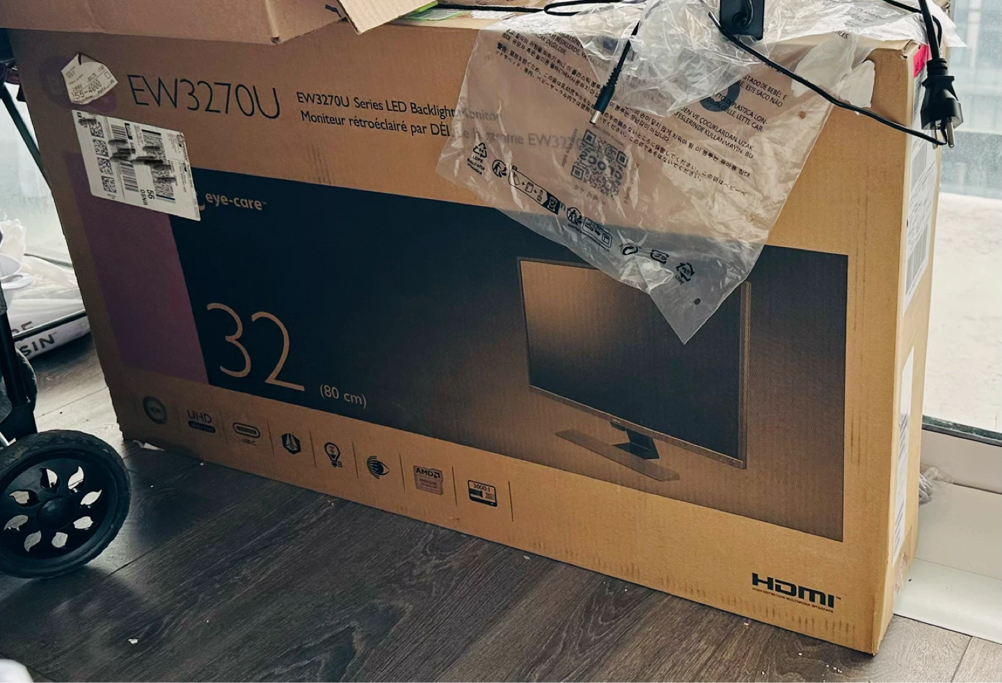Heavy Duty 32" TV/Monitor Moving Box with Protective Foam