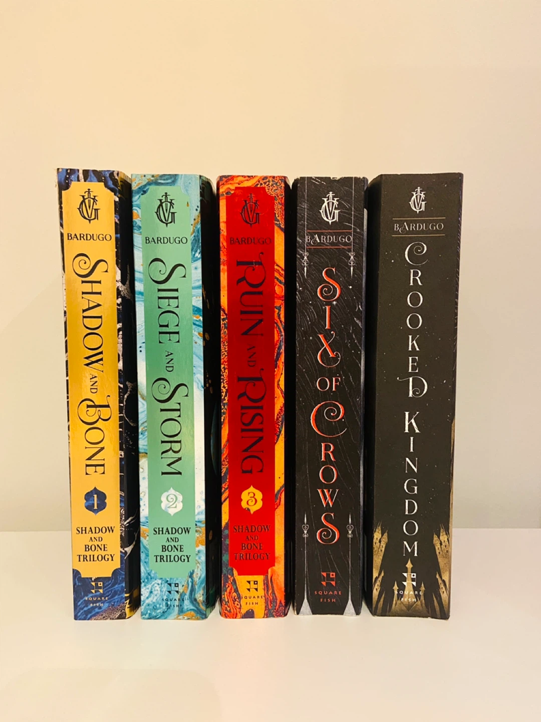 Leigh Bardugo Grishaverse Book Collection - photo 2