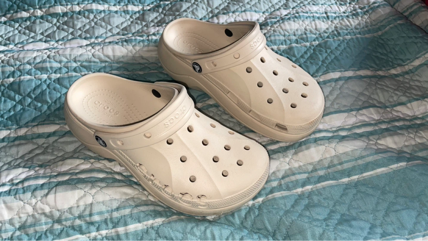 Crocs Classic Clogs Bone