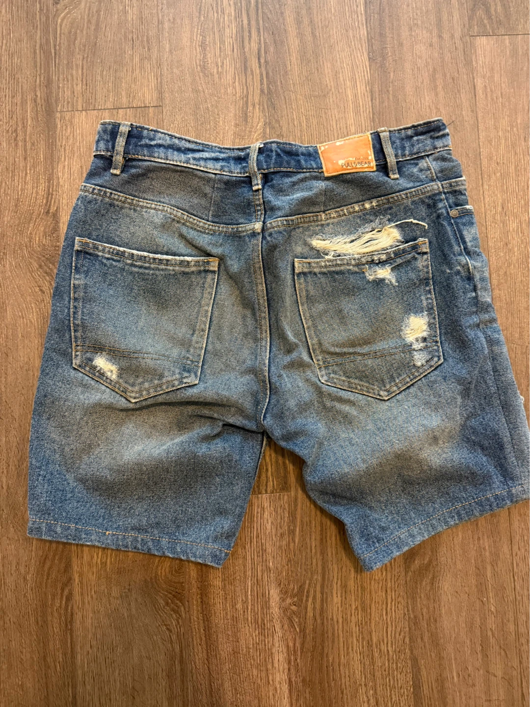 Pull & Bear Distressed Denim Shorts EUR 42 / MEX 32 - photo 2