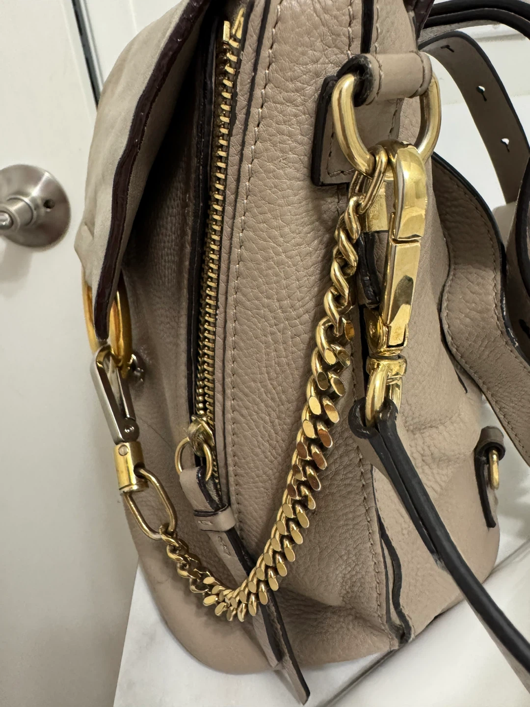 Authentic 💯Chloé Small Faye Backpack - photo 2
