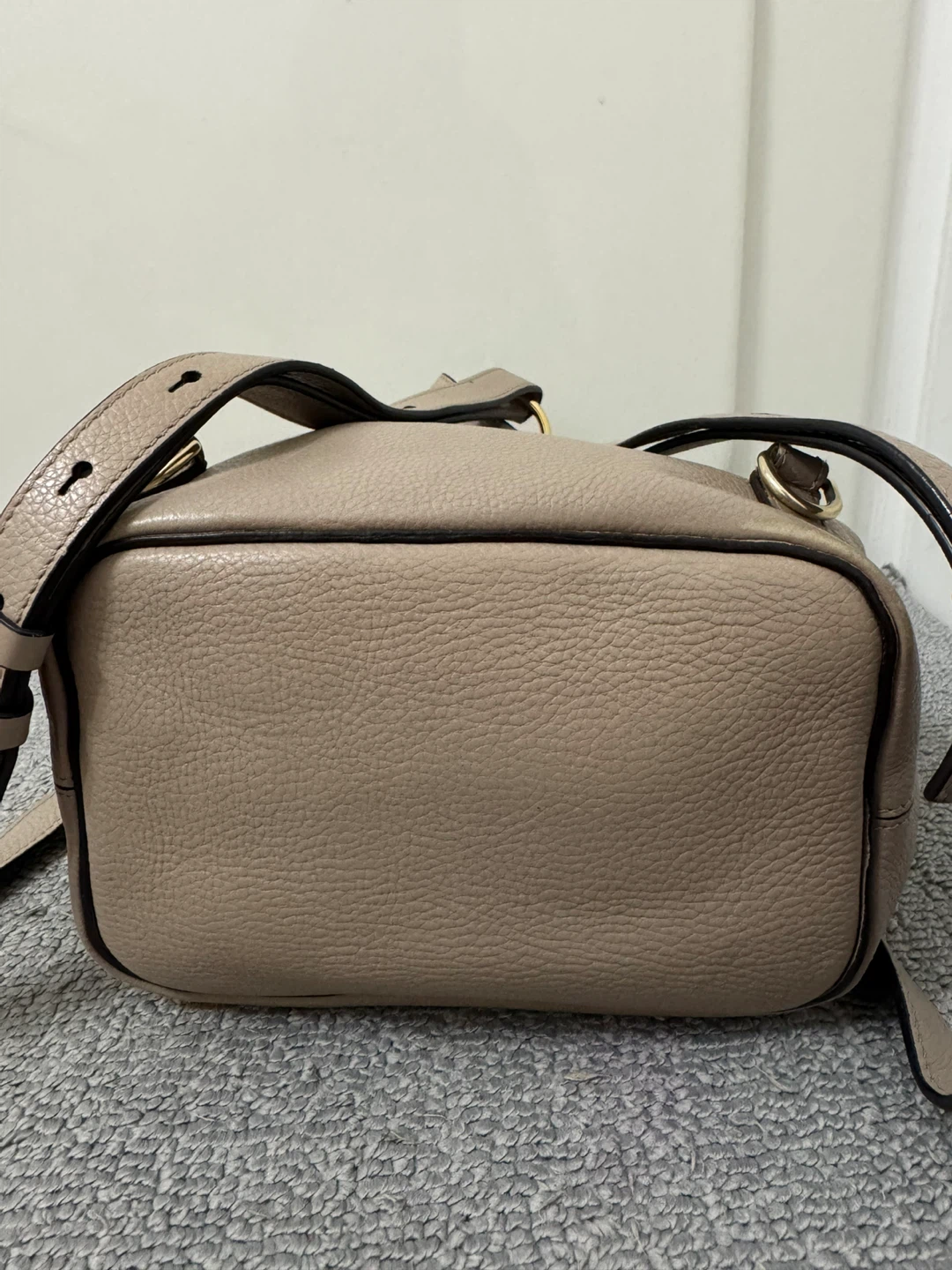 Authentic 💯Chloé Small Faye Backpack - photo 5