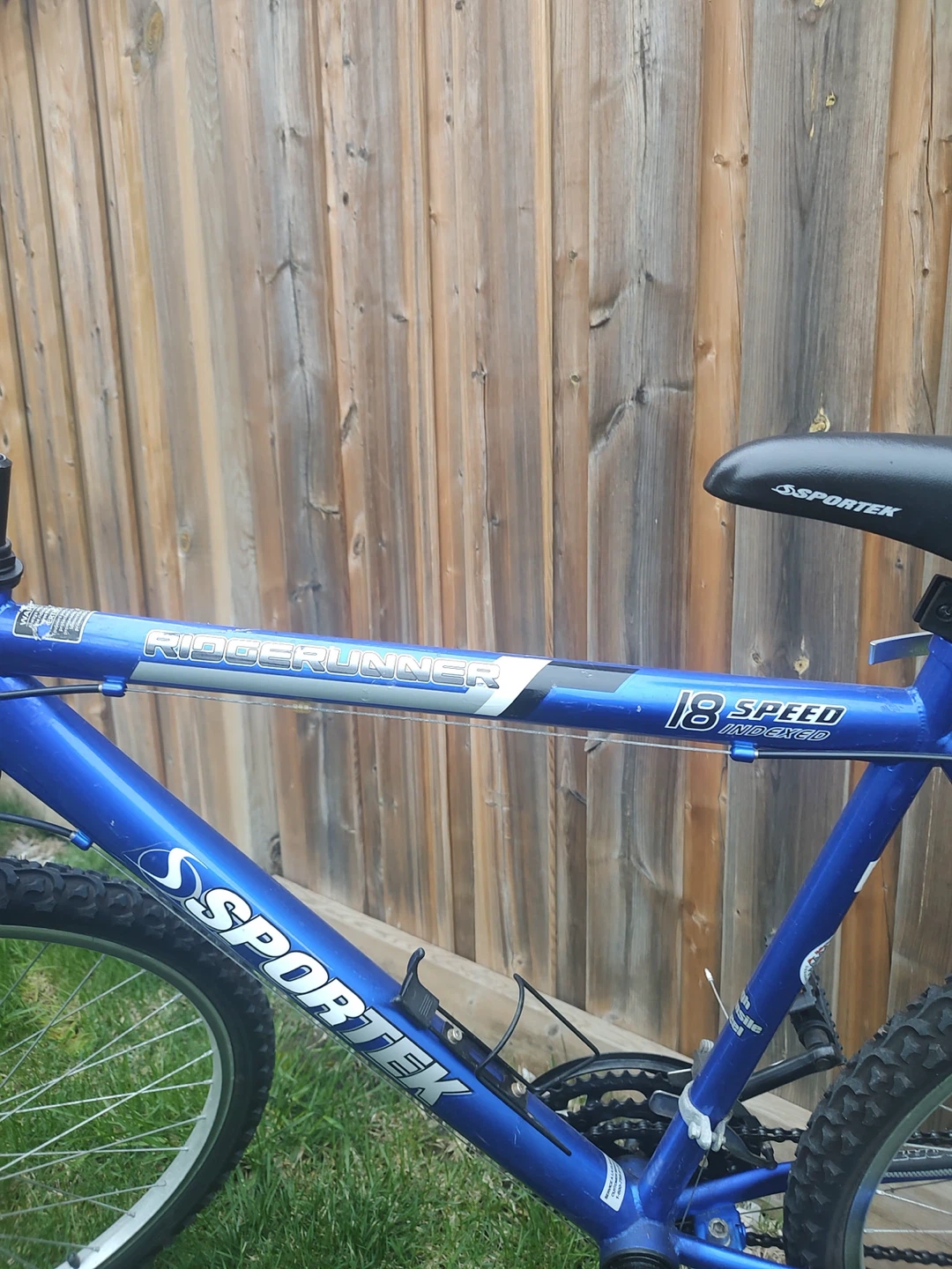Sportek Ridge Runner 18-Speed Mountain Bike - photo 3