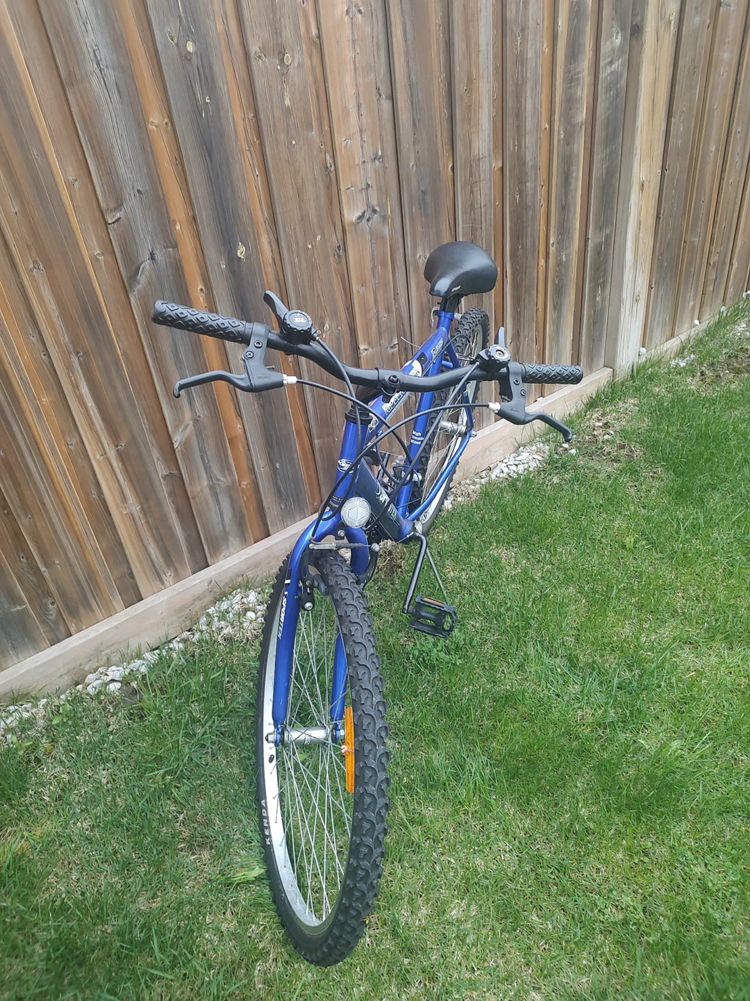Sportek Ridge Runner 18-Speed Mountain Bike - photo 2