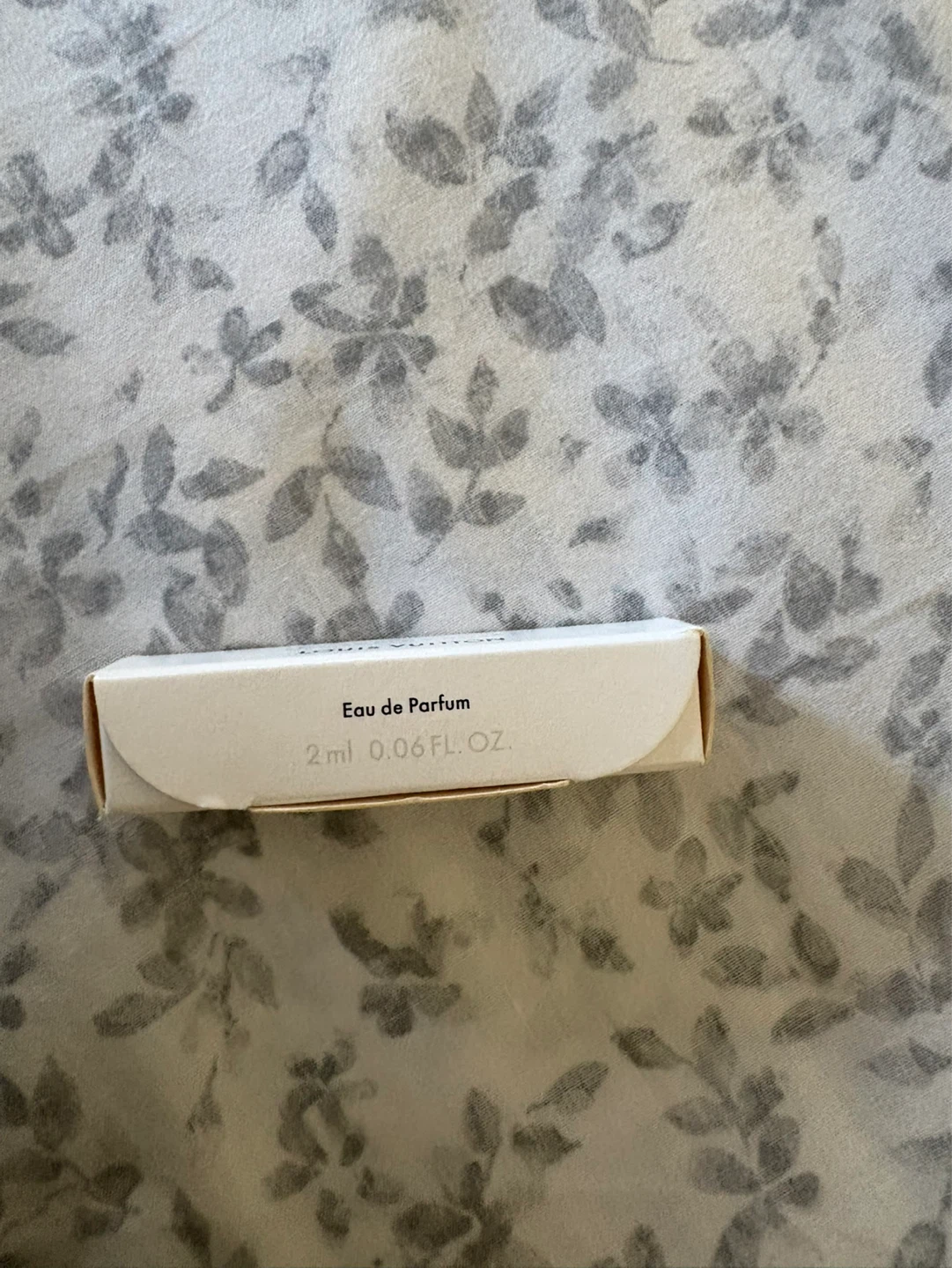 Louis Vuitton Les Sables Roses Eau de Parfum 2ml Sample - photo 3
