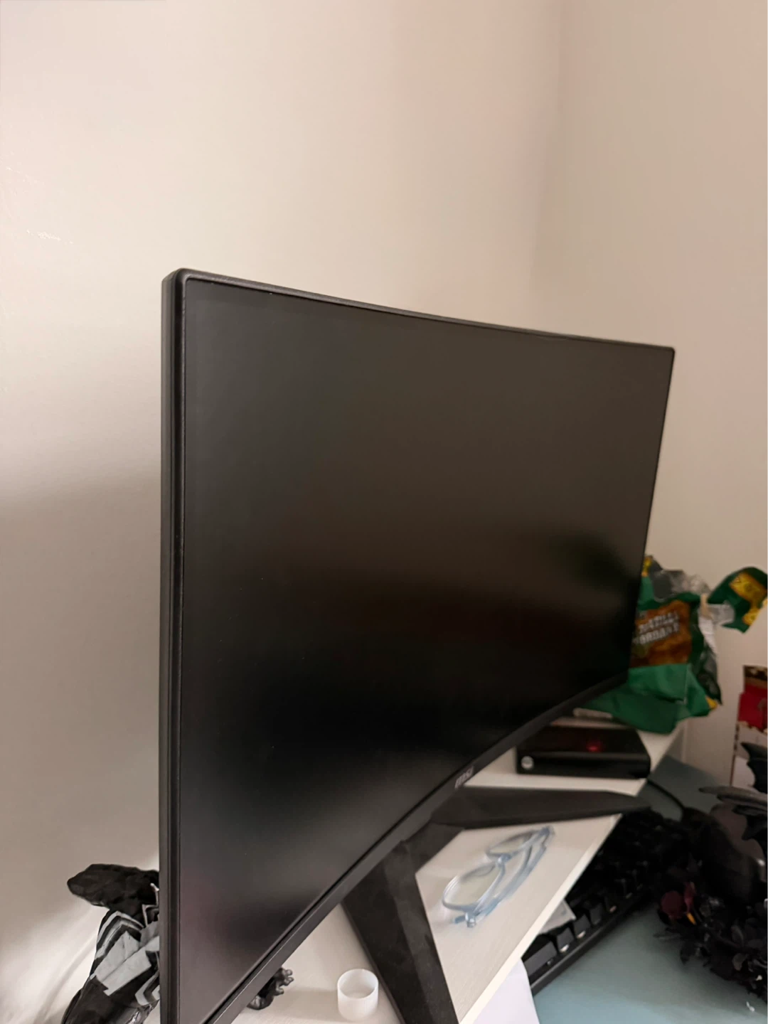 MSI 27” Curved Gaming Monitor + RGB Desk (Like New) - photo 2