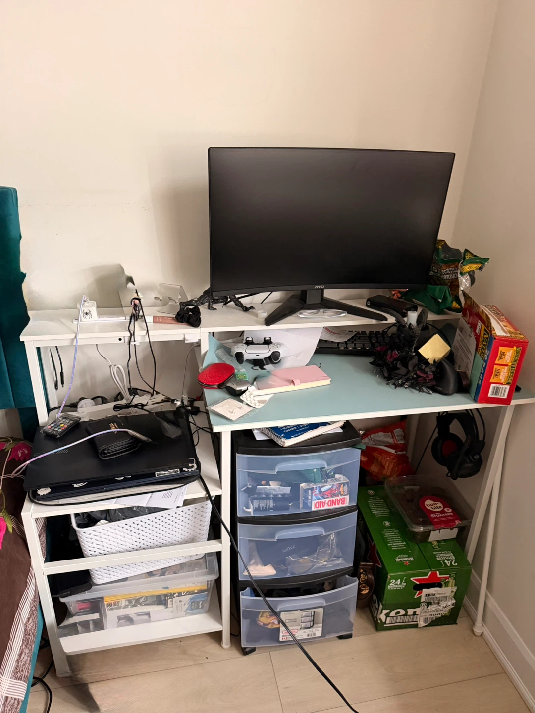 MSI 27” Curved Gaming Monitor + RGB Desk (Like New) - photo 4