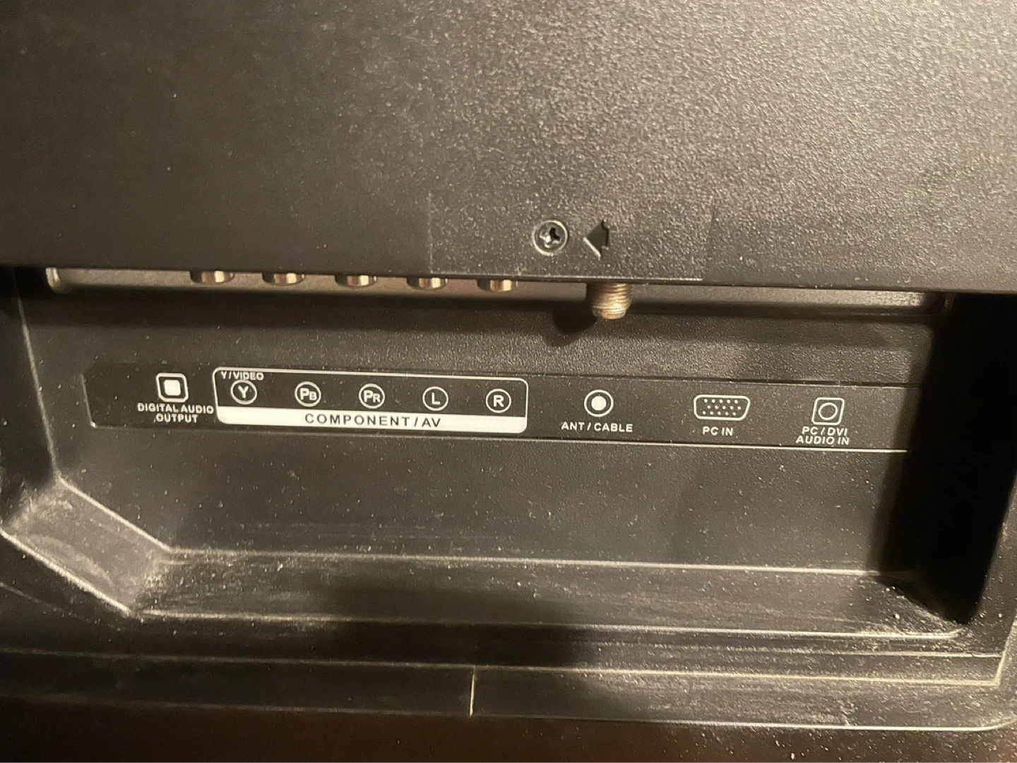 Sharp 32" LCD TV - photo 3