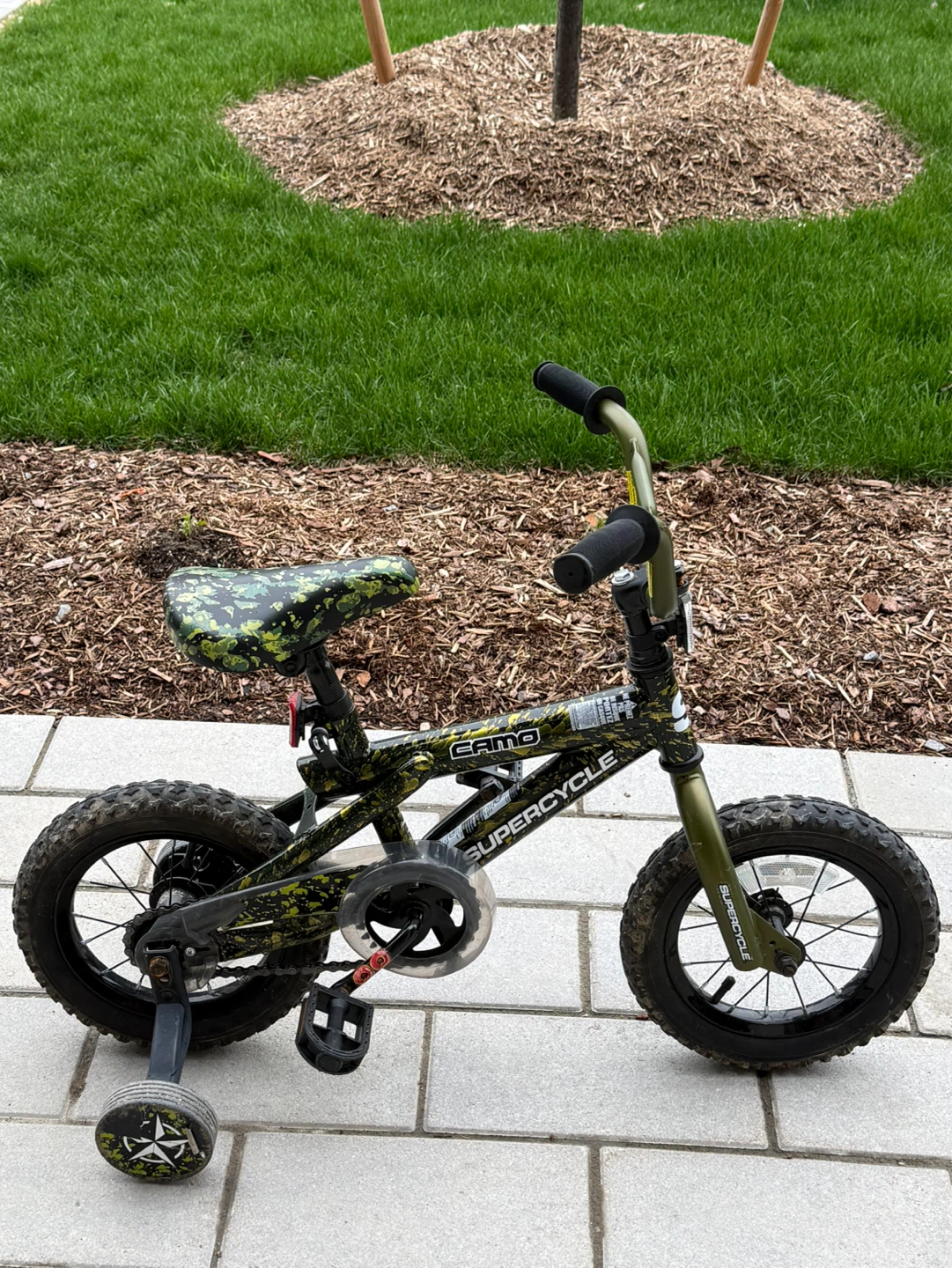 Supercycle Kids Camo Training Bike