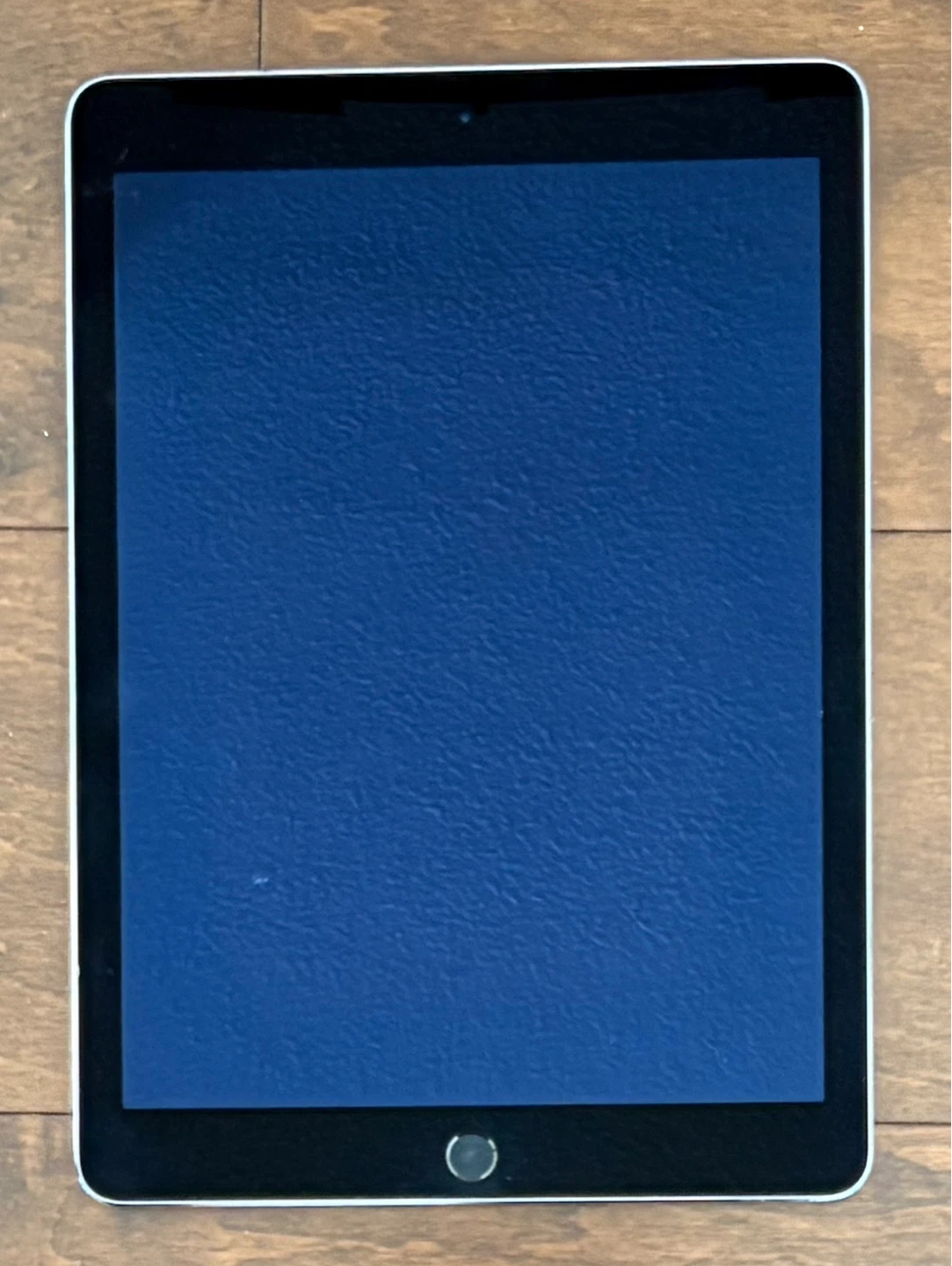 FCFS Apple iPad Model A1566 - photo 3