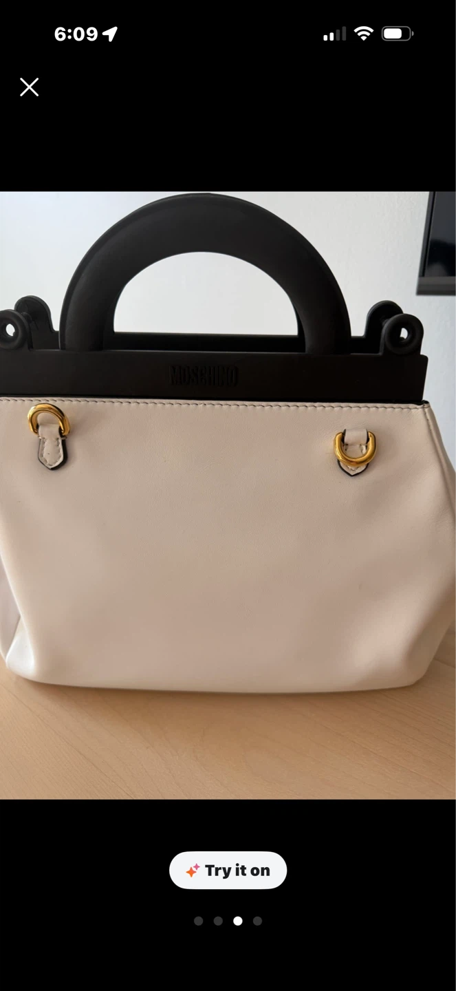 Moschino White Leather Handbag with Black Handles - photo 3