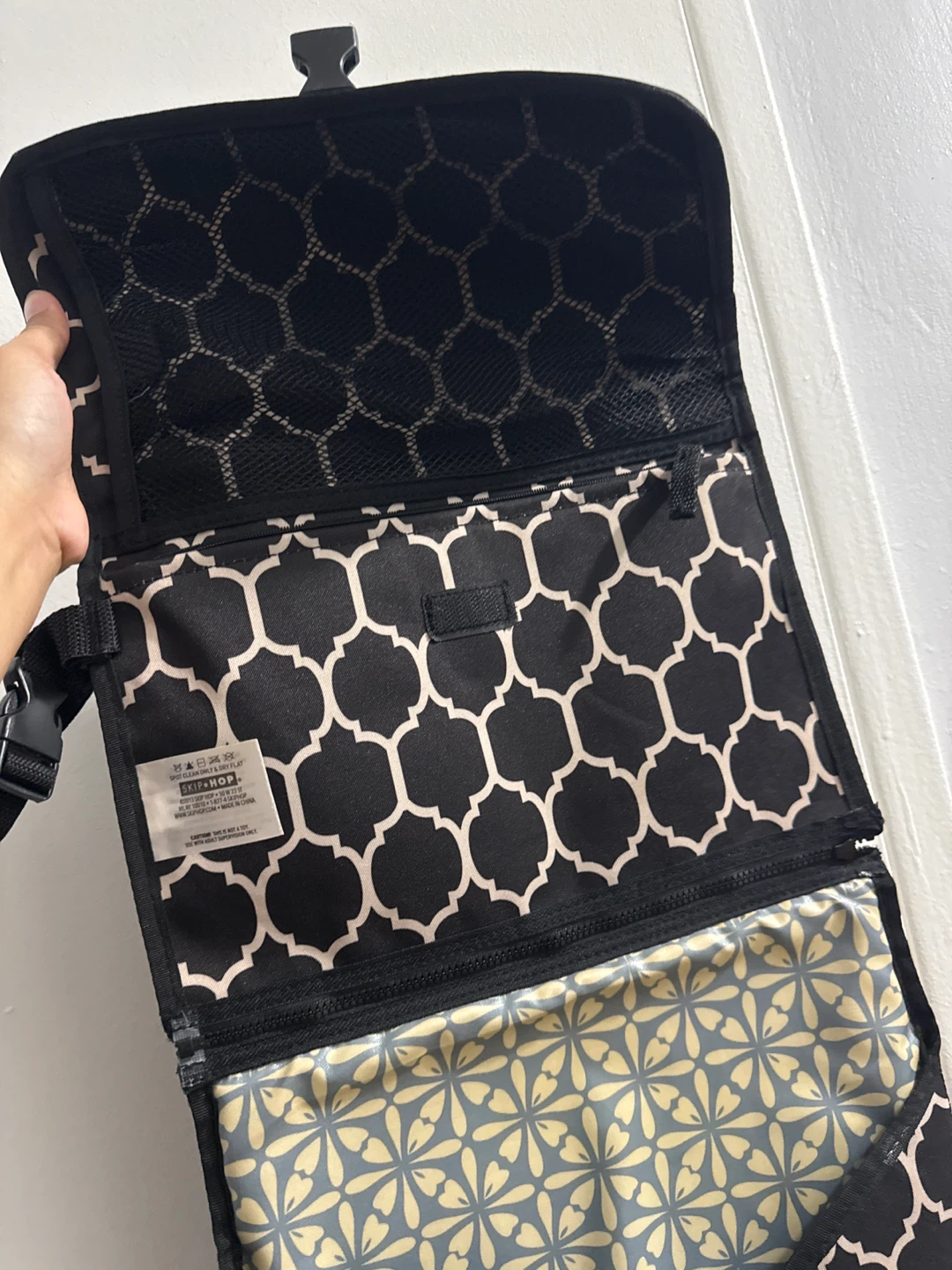 Skip Hop Portable Changing Pad Station - photo 2