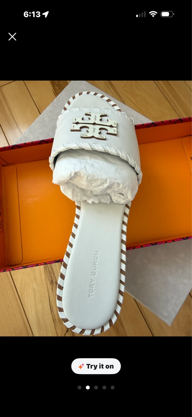 Tory Burch White Leather Slides & Handbag Set - photo 3
