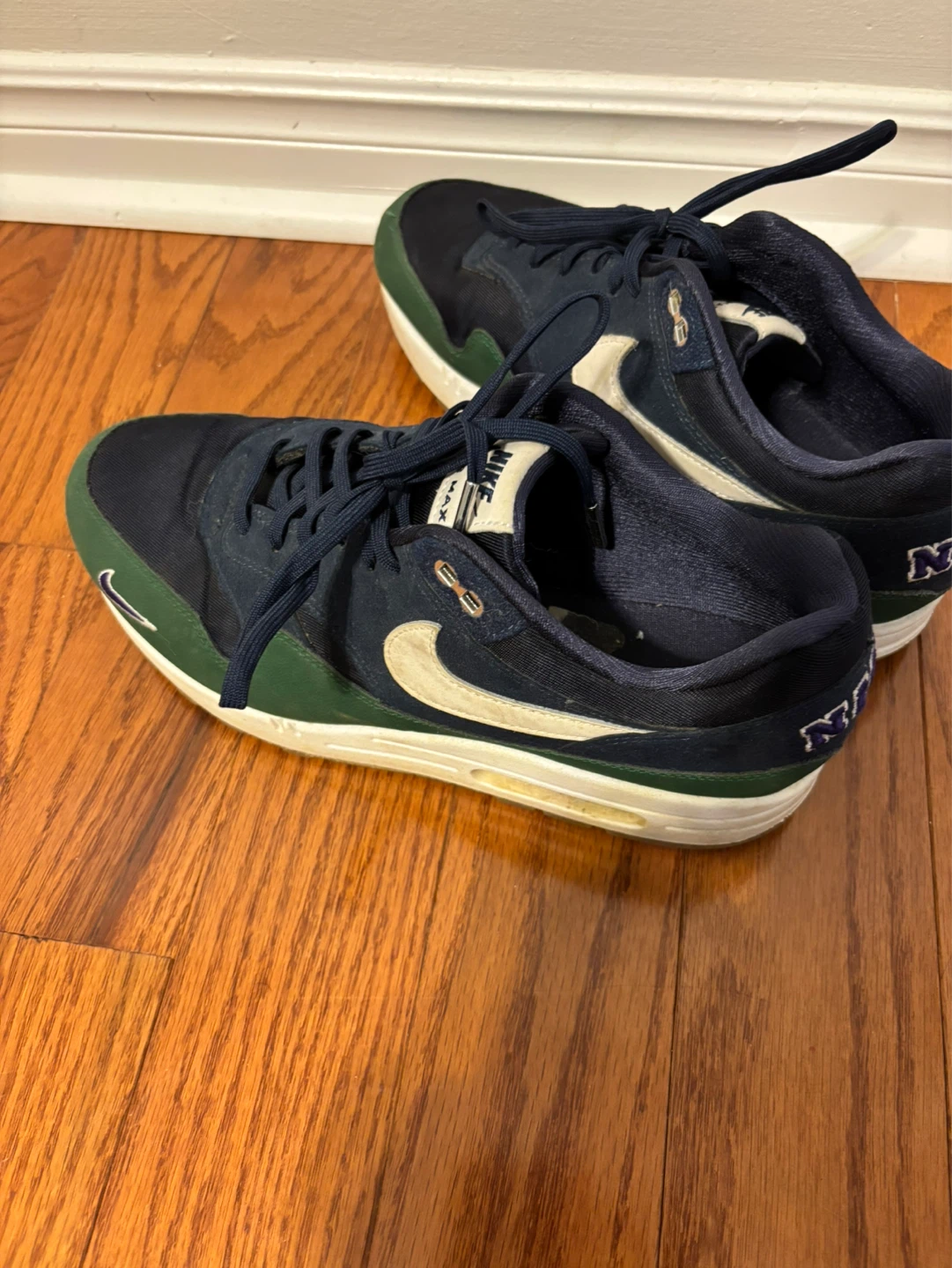 Nike Air Max 1 Navy Green Shoes Size 11.5