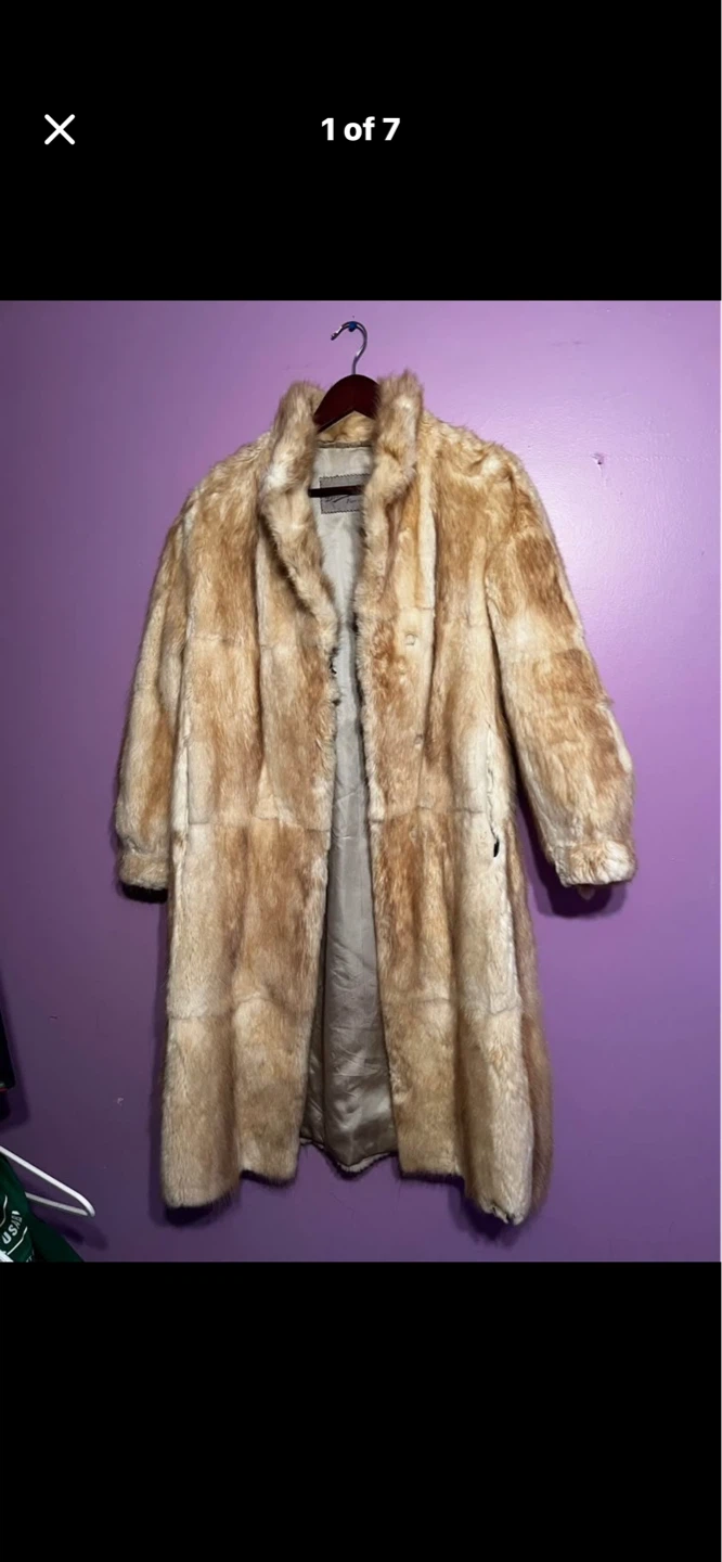 D. Hindy & Sons Limited Furriers Beige Fur Coat