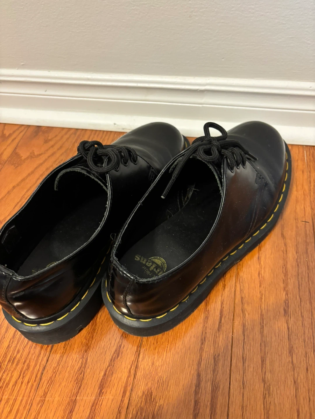 Dr. Martens 1461 Black Patent Leather Shoes - Size US Men 9 - photo 3