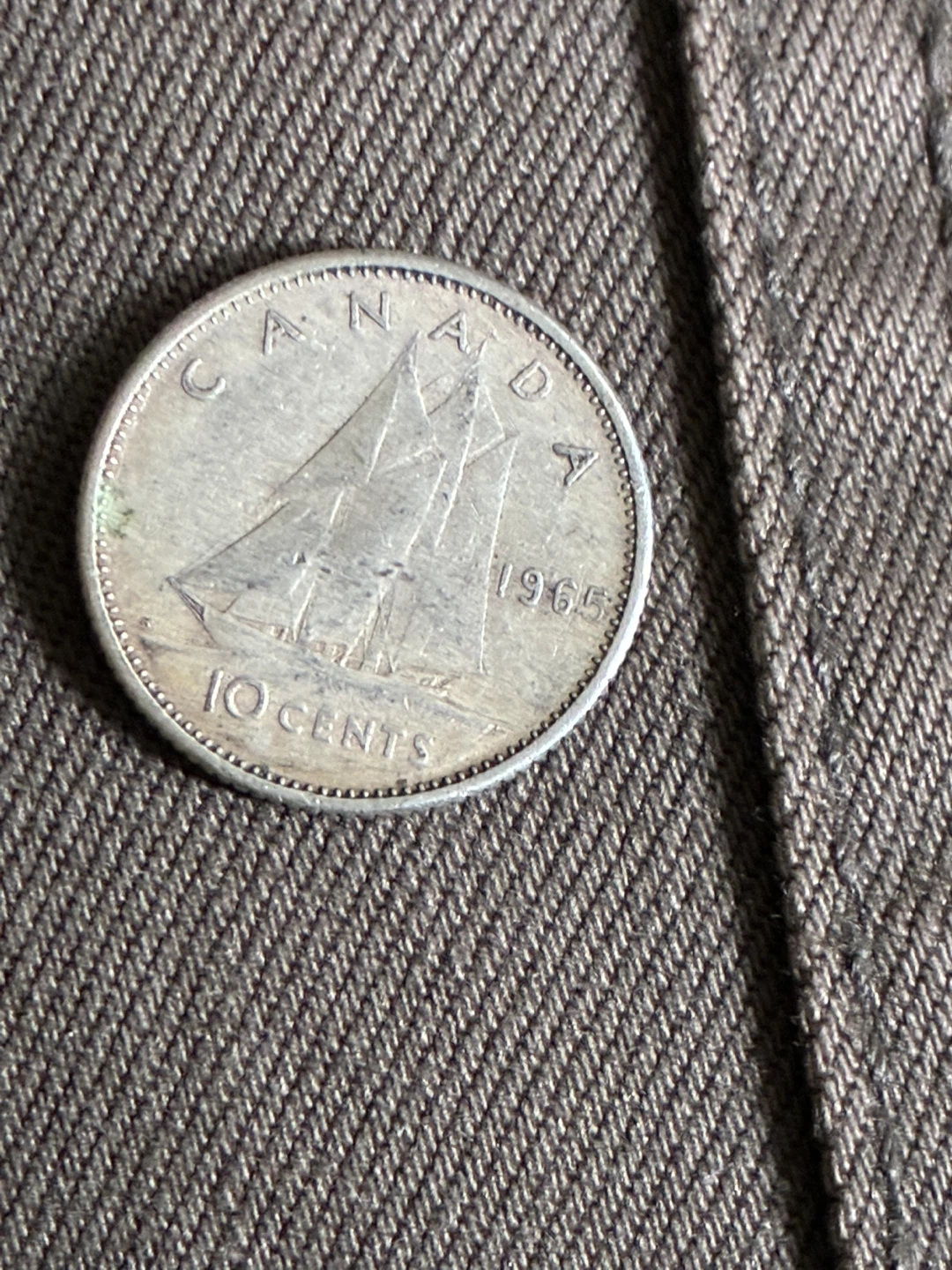 $4 Canadian coins money Canada toonies silver - photo 5