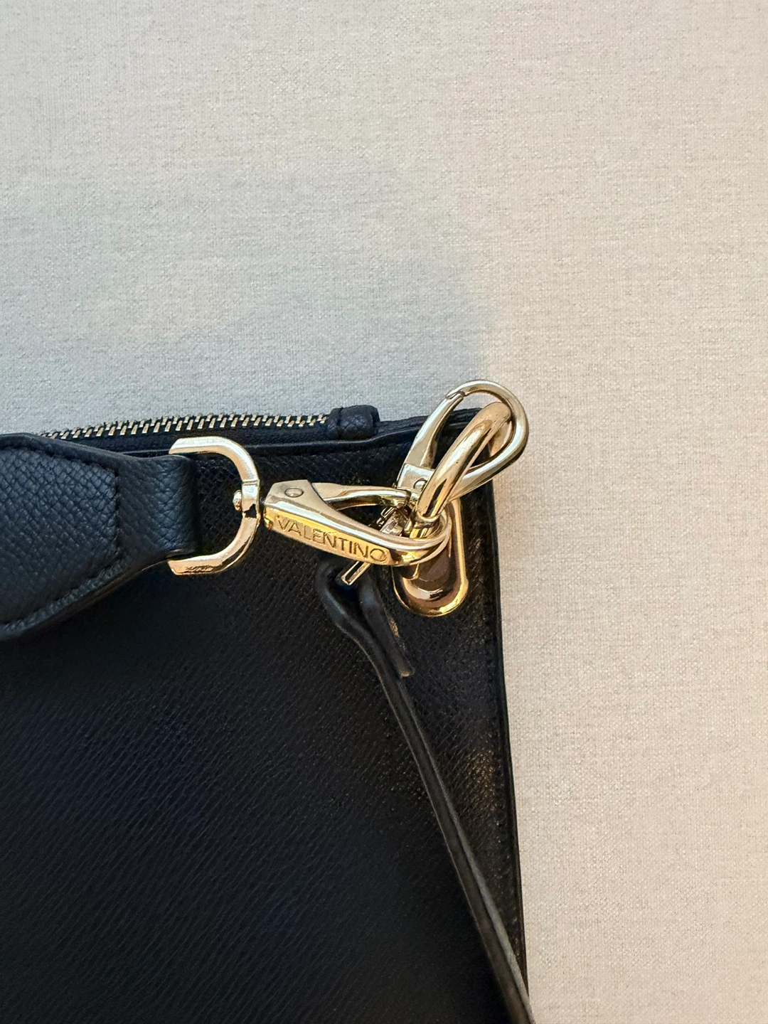 Mario Valentino bag - photo 4