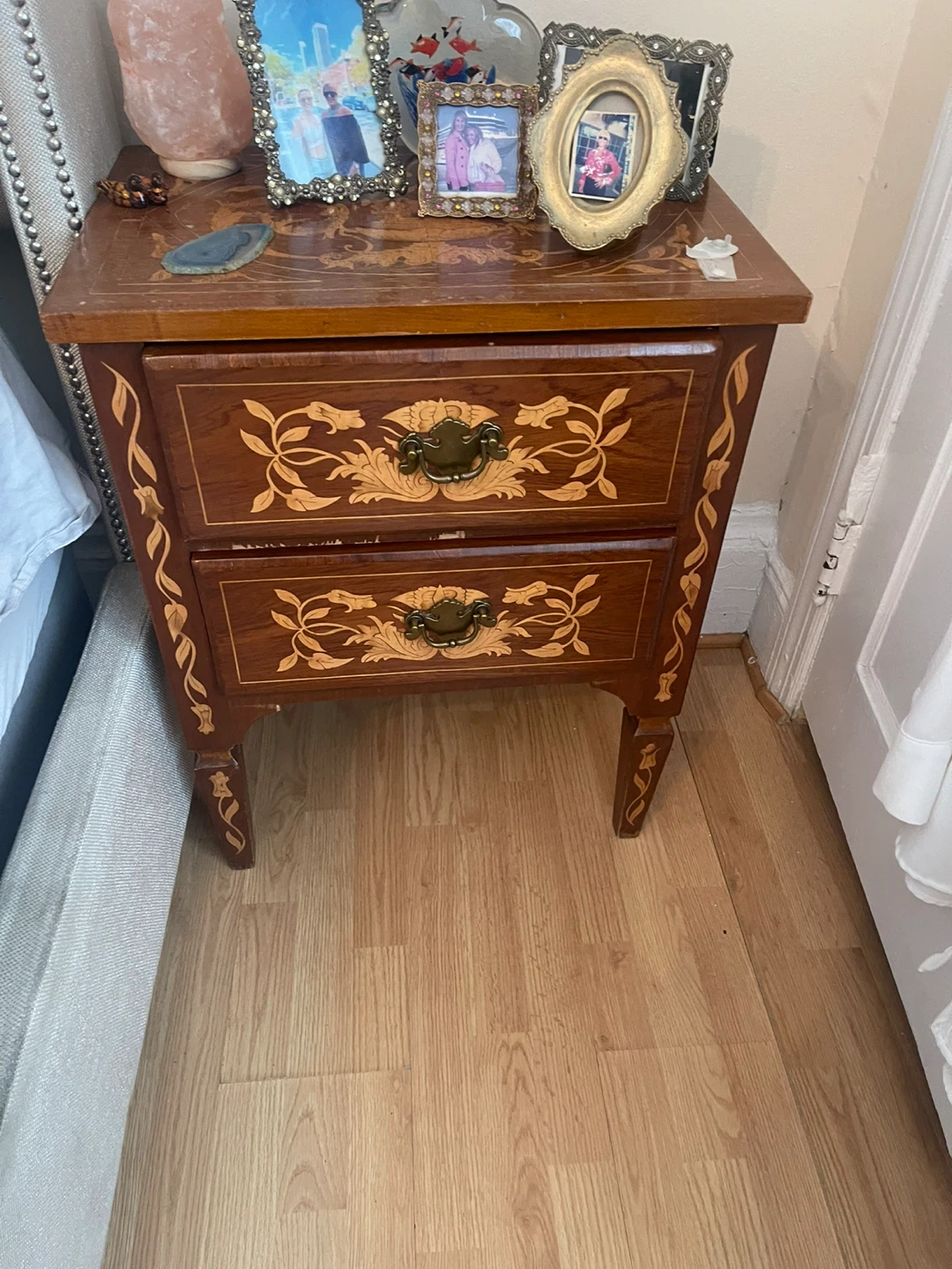 2 pieces. Vintage Inlaid Wood Nightstand with 2 Drawers - photo 4