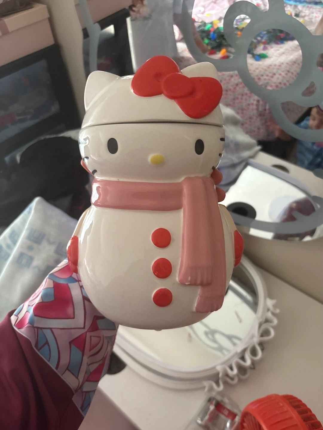 Hello Kitty Snowman Ceramic Jar