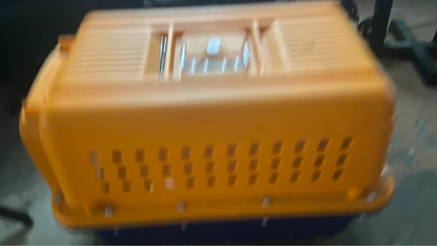 Orange and Blue Pet Carrier - photo 2
