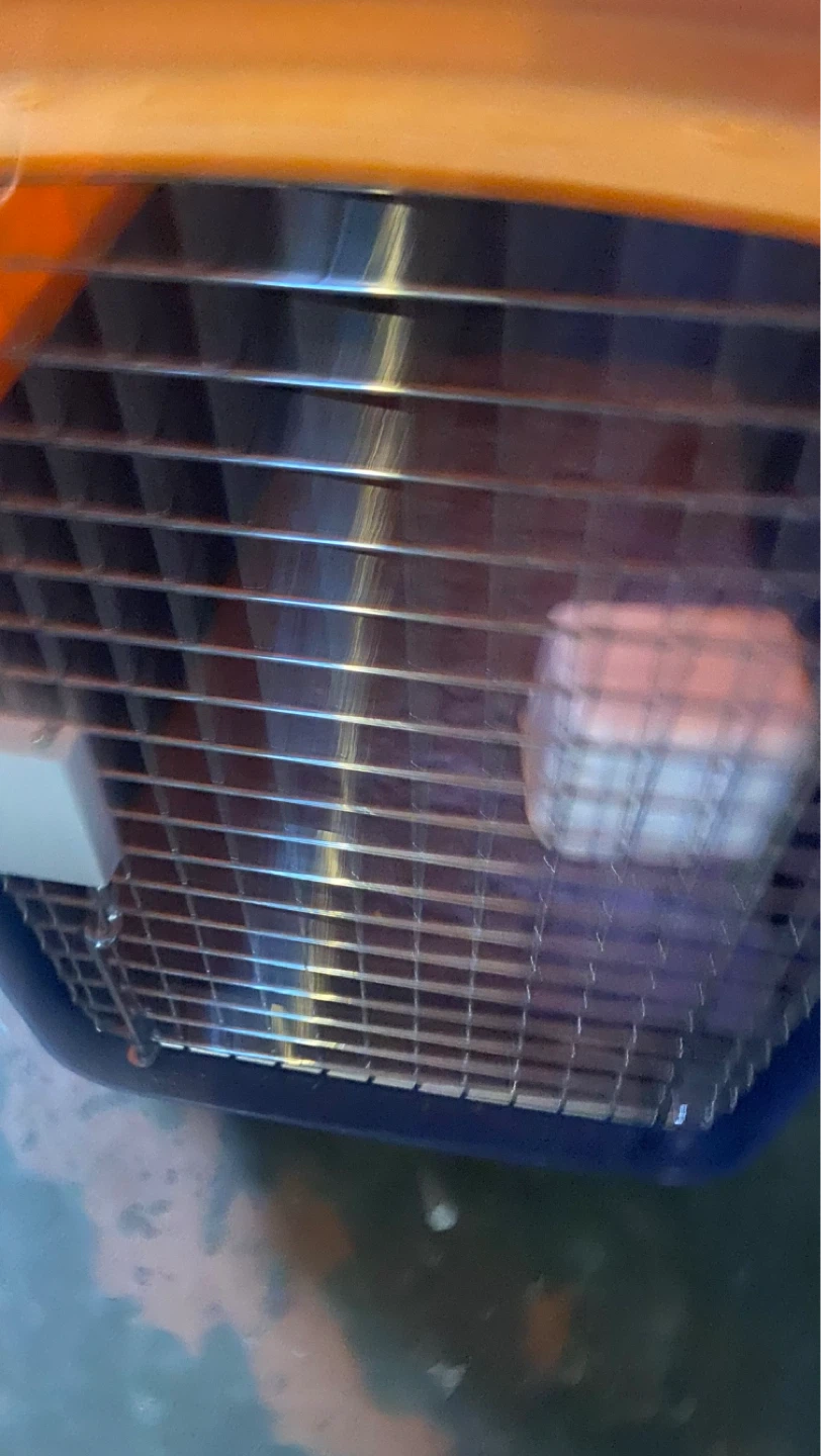 Orange and Blue Pet Carrier - photo 3