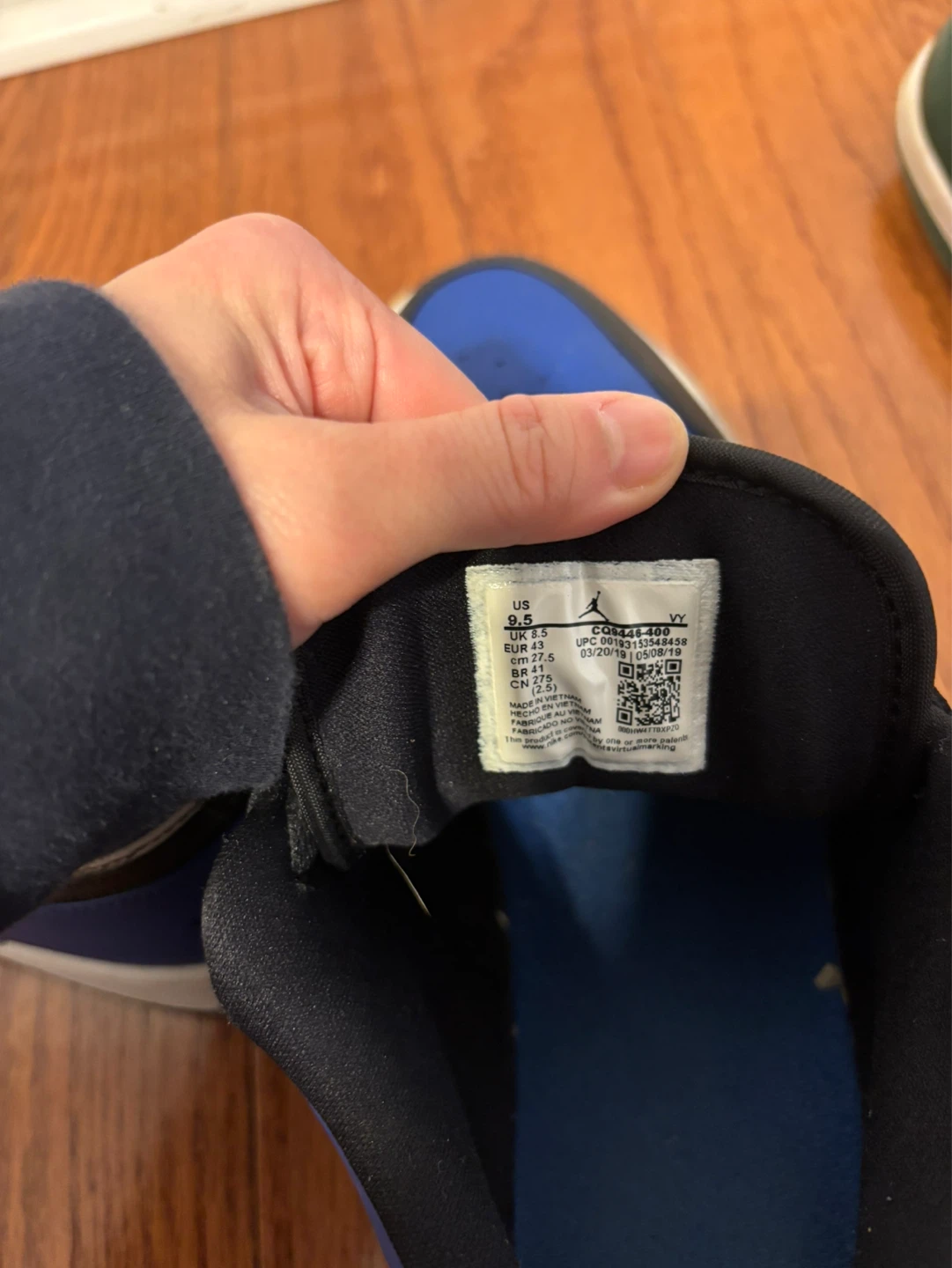 Air Jordan 1 Low SE Royal Toe Shoes - photo 3
