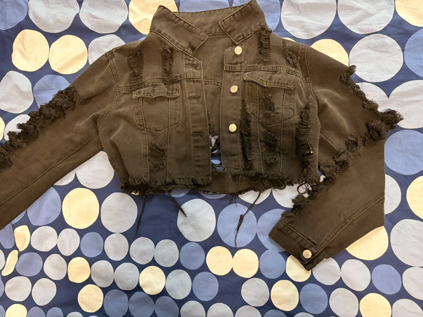 Cropped denim jacket