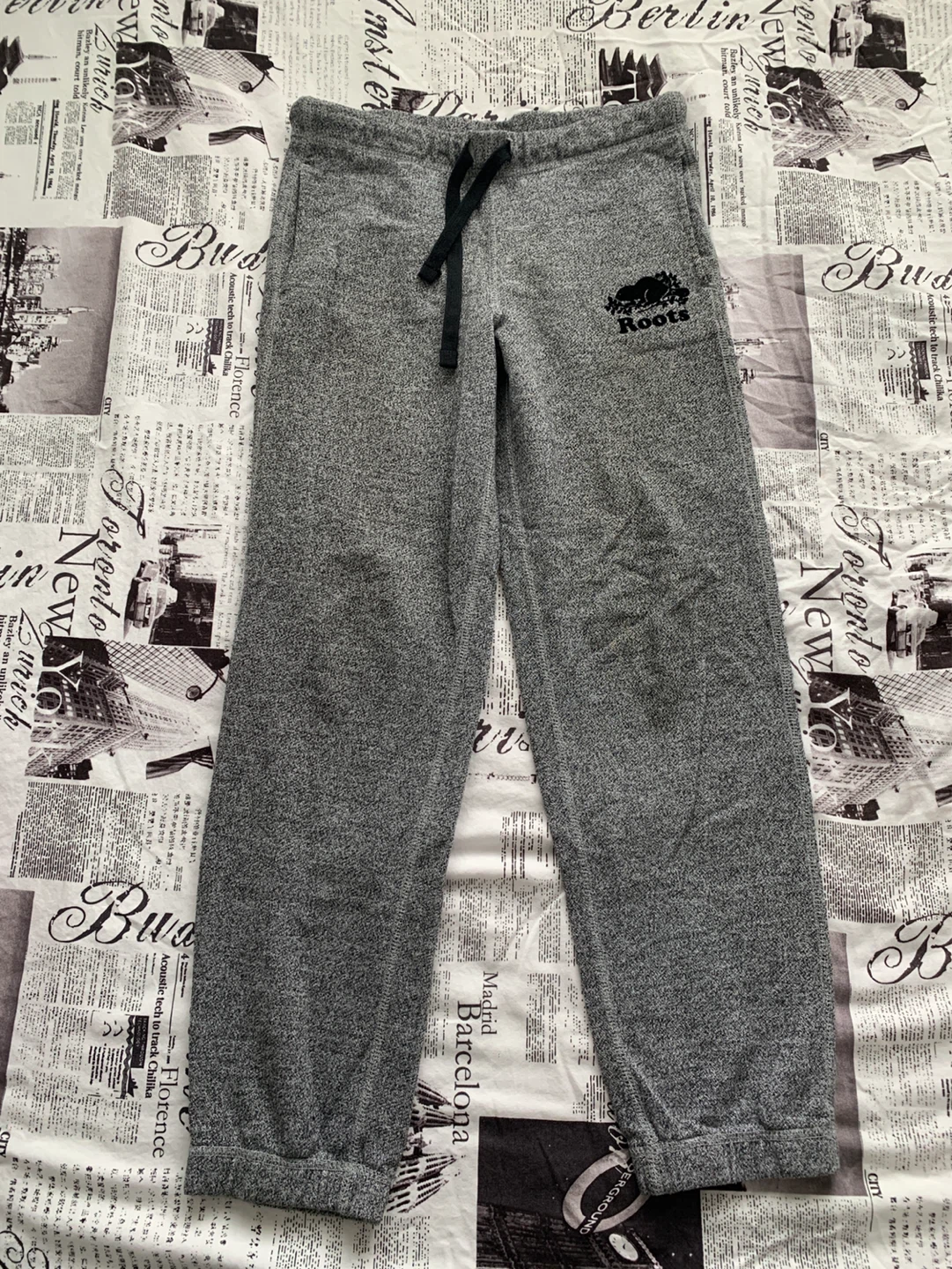 Roots Kids Grey Sweatpants Size 12
