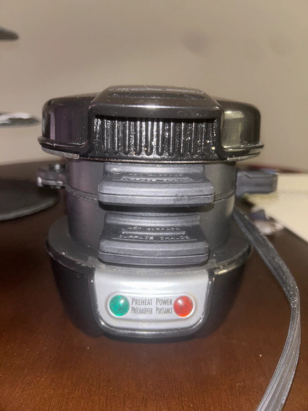 Proctor Silex Breakfast Sandwich Maker. - photo 3