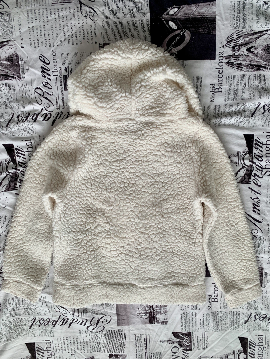 Cream Sherpa Reindeer Hoodie - photo 2