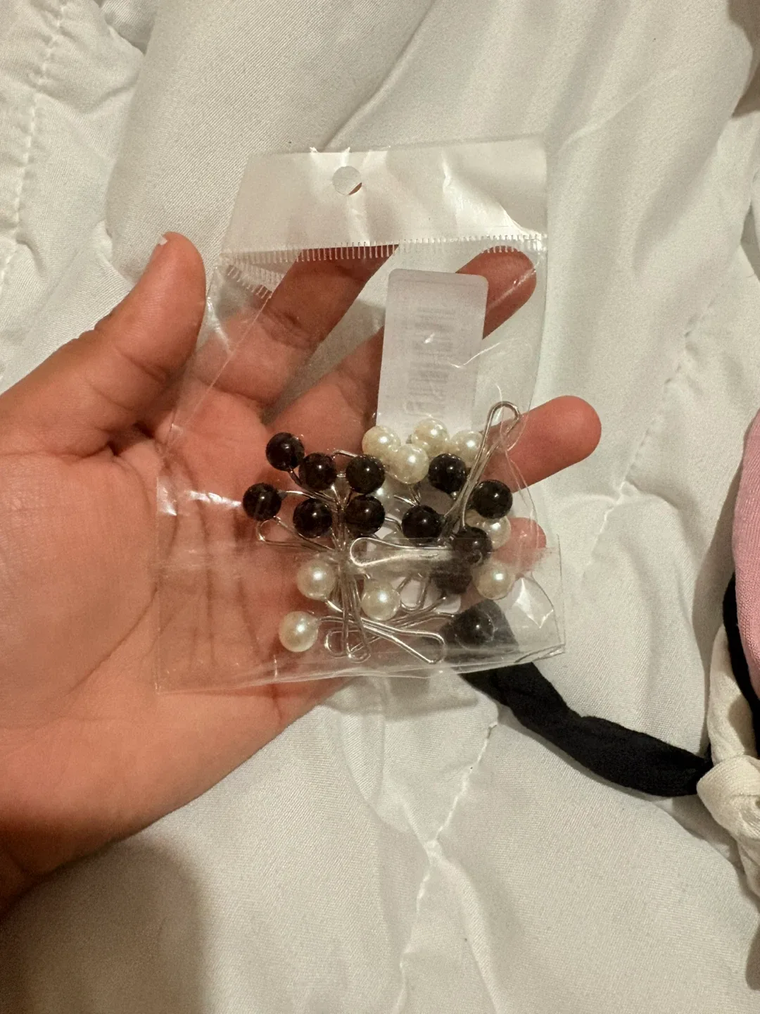 Pearl Headed Pins - Black & White