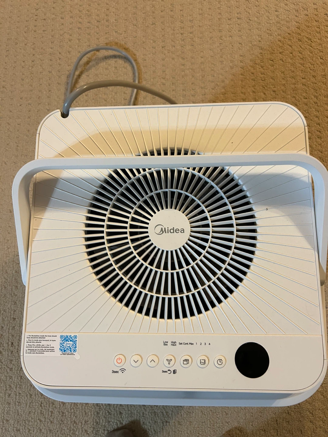 De-humidifier Midea 50 pint capacity