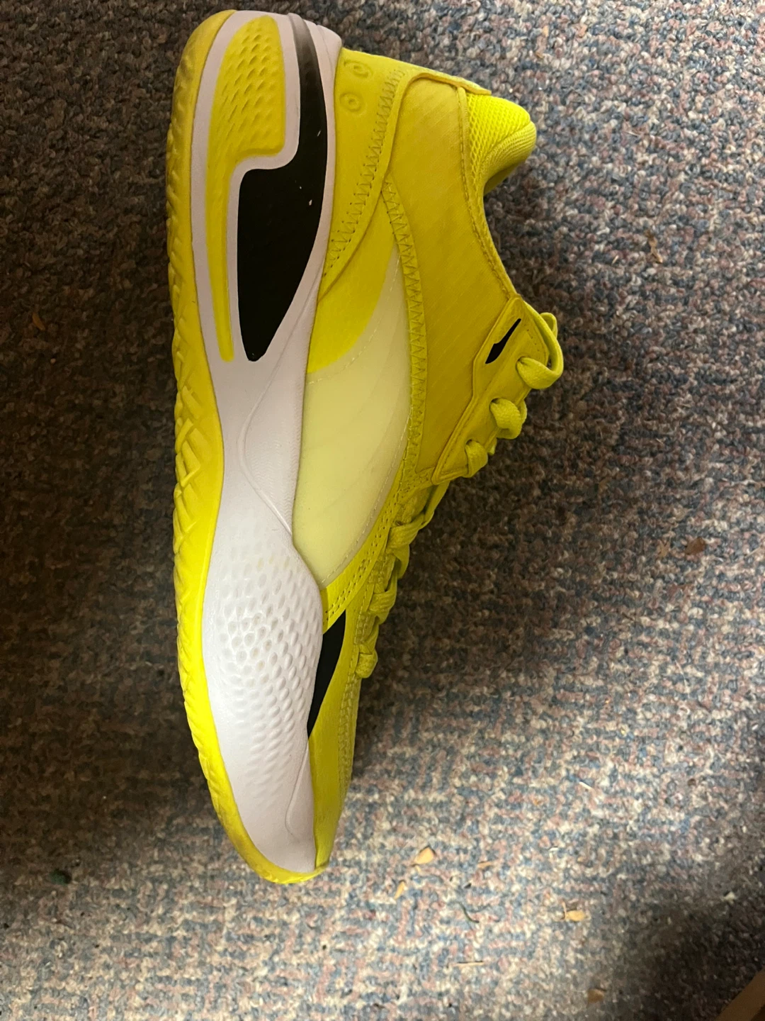 Puma Basketball Shoes - Yellow - photo 2
