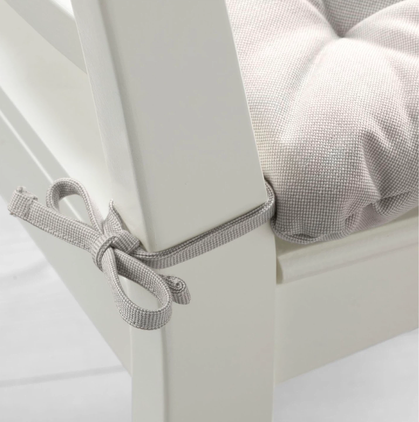 2 Chair Cushions - photo 4