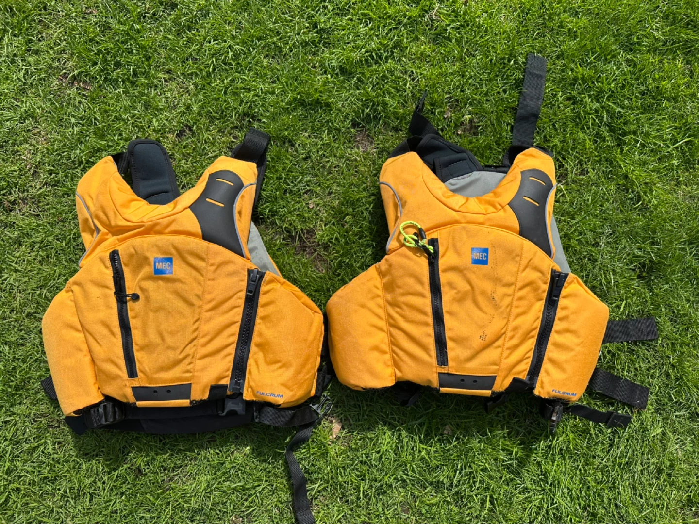 MEC Life Jacket XS/S (2)