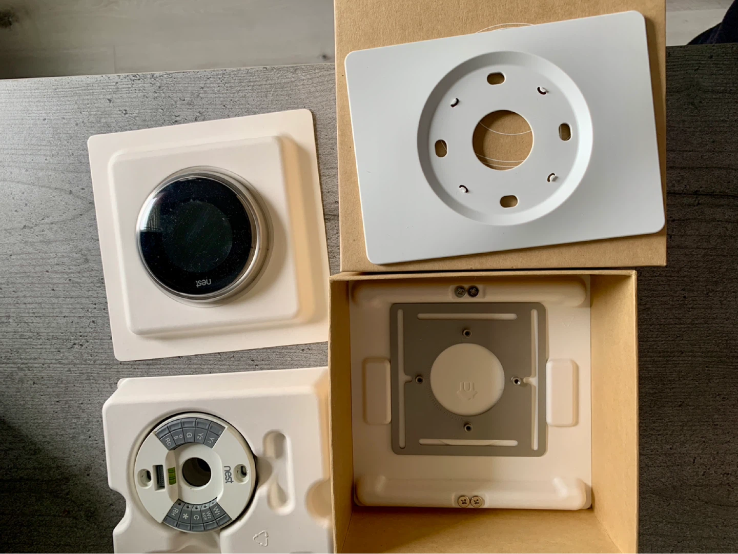 Nest Learning Thermostat - photo 4